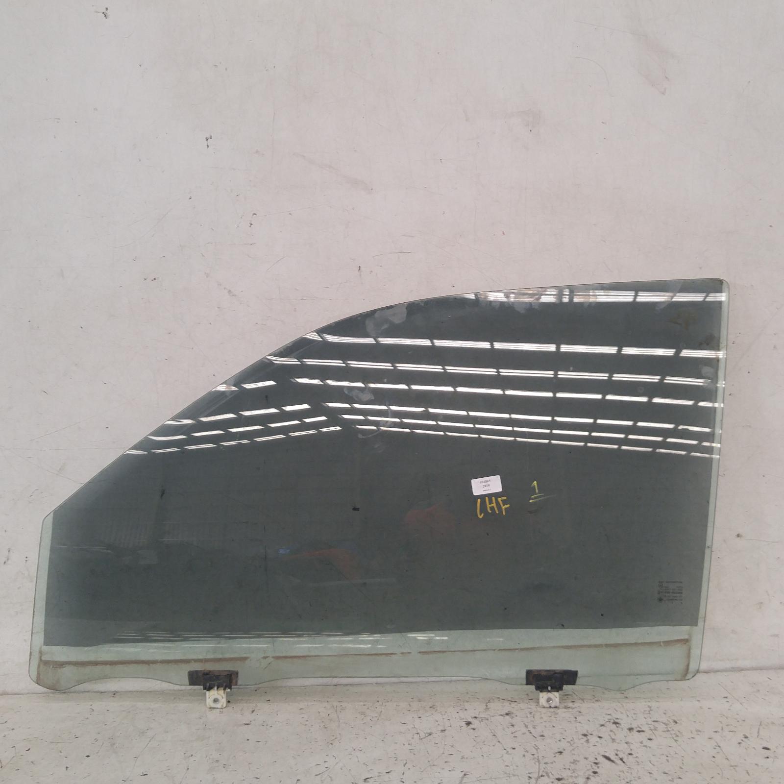 View Auto part Left Front Door Window Isuzu Dmax 2010