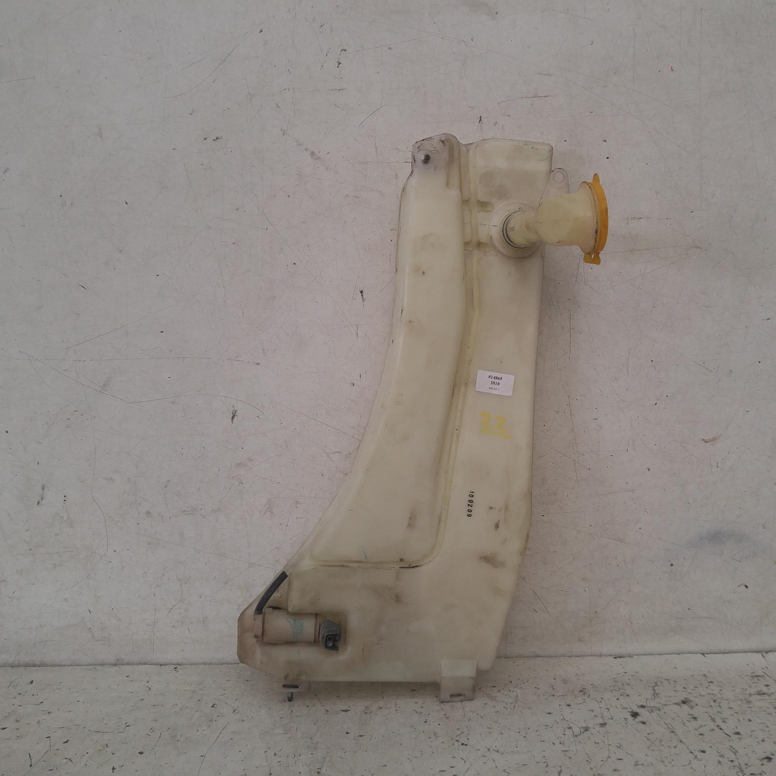 View Auto part Washer Bottle Isuzu Dmax 2010
