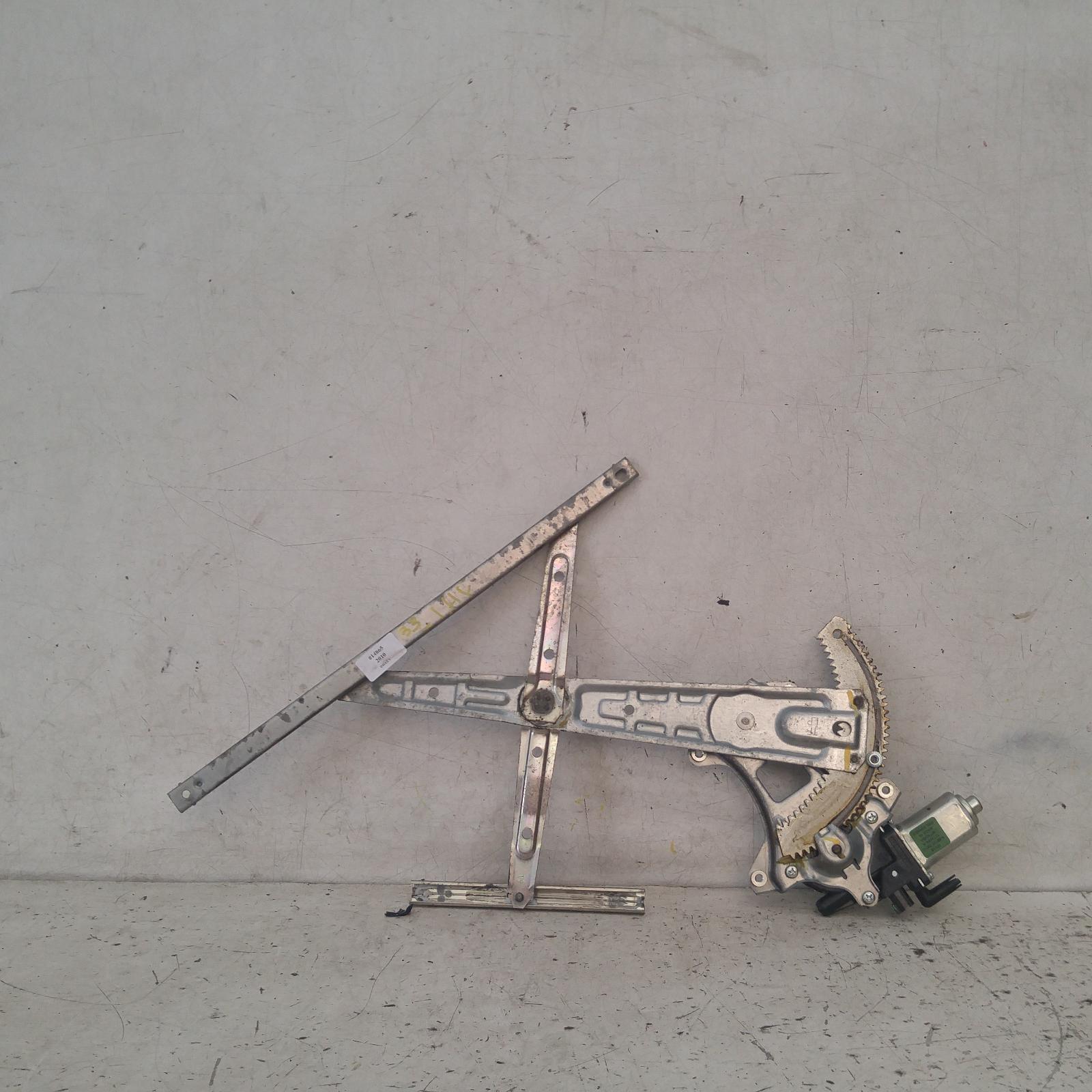 View Auto part Left Front Window Reg/Motor Isuzu Dmax 2010