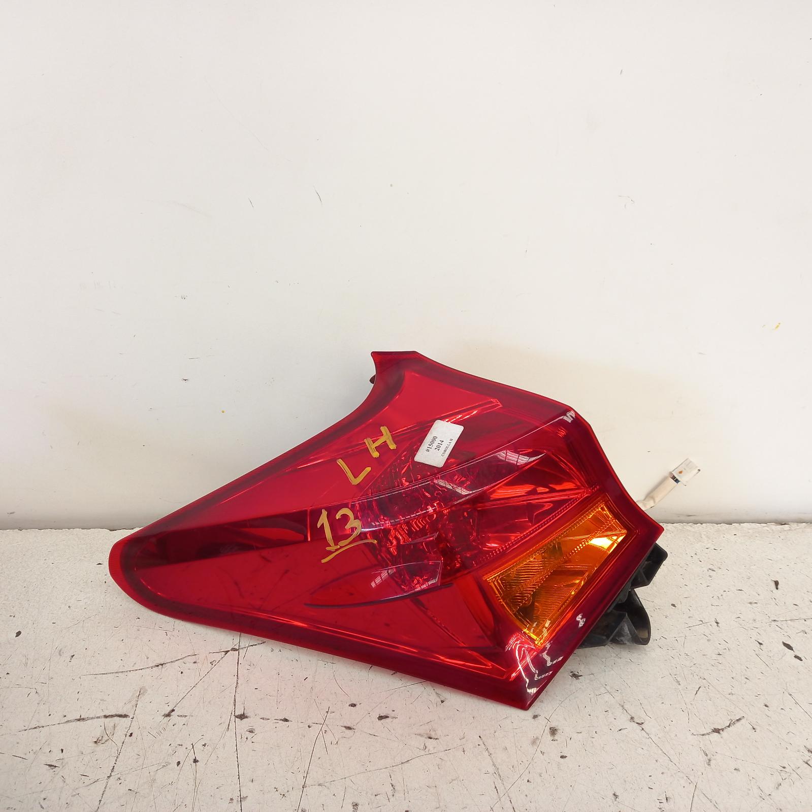 View Auto part Left Taillight Toyota Corolla 2014