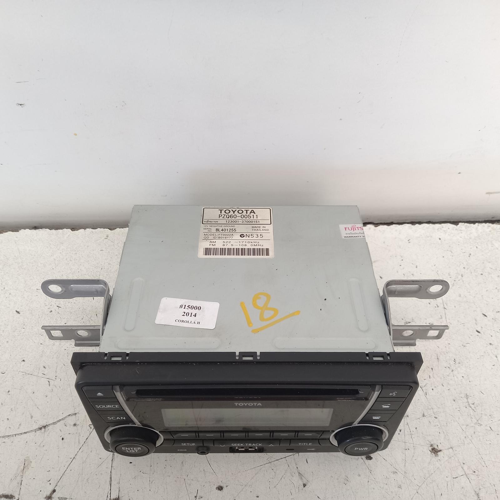 View Auto part Radio/Cd/Dvd/Sat/Tv Toyota Corolla 2014