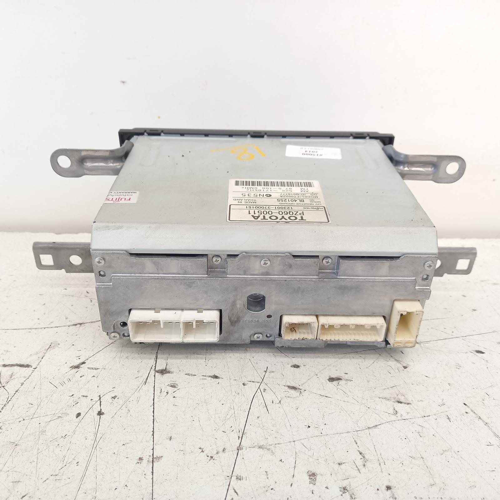 View Auto part Radio/Cd/Dvd/Sat/Tv Toyota Corolla 2014