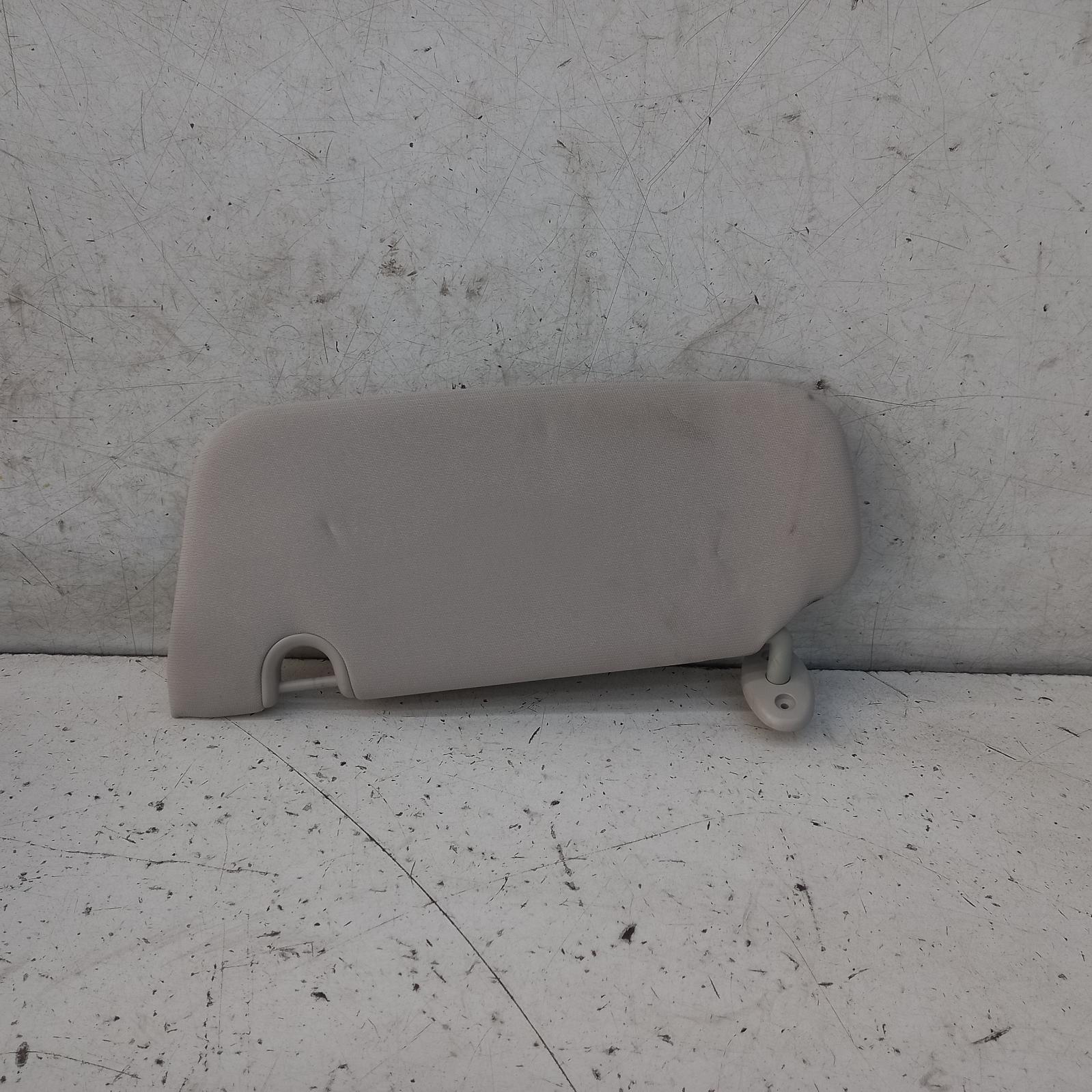 2014 Jeep Patriot Sunvisor View Auto part Sunvisor Jeep Patriot 2014