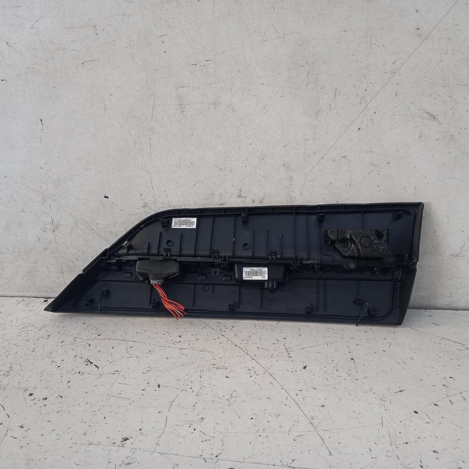 View Auto part Pwr Dr Wind Switch Jeep Patriot 2014