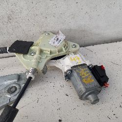 View Auto part Right Front Window Reg/Motor Jeep Patriot 2014