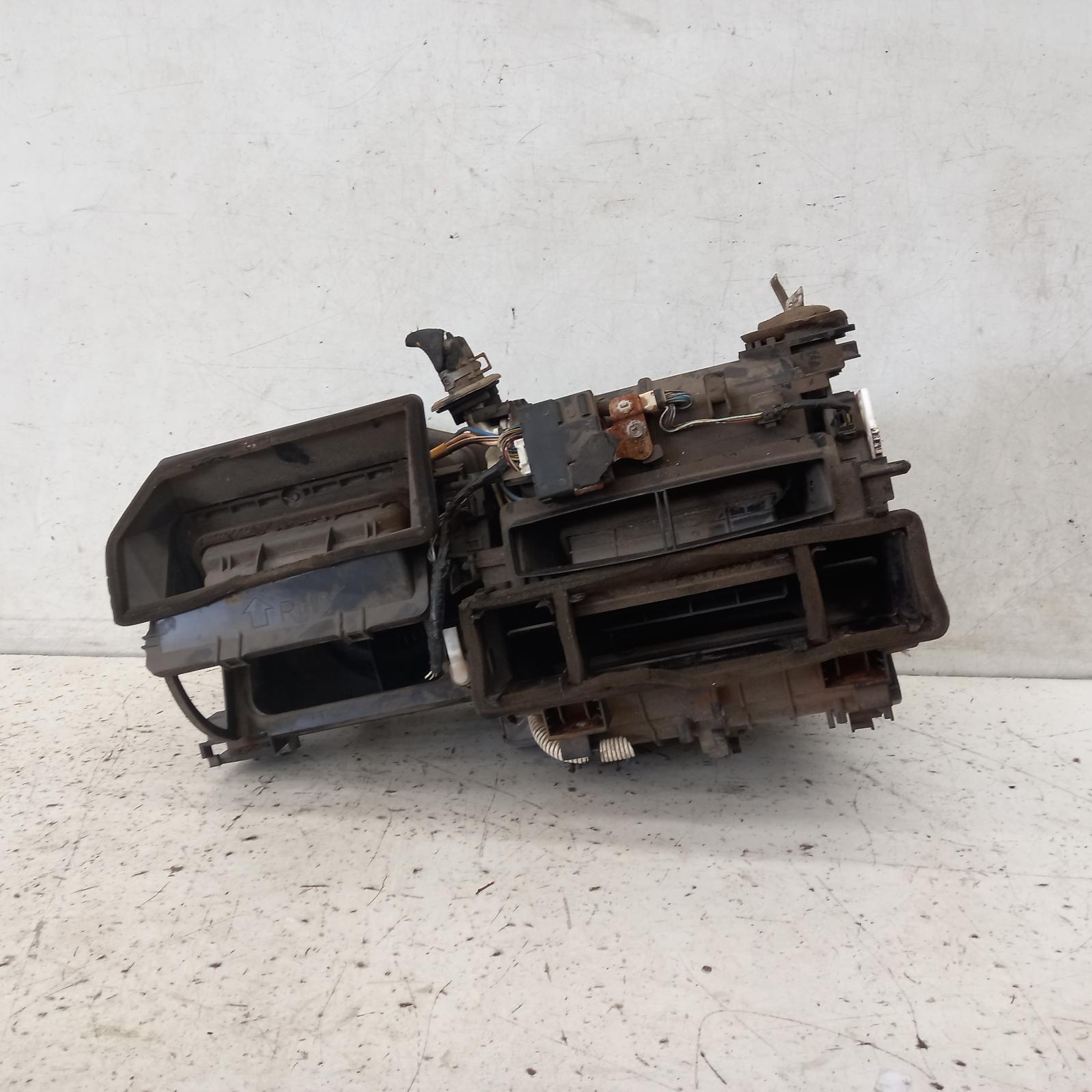 View Auto part Heater Core/Box Toyota Hilux 2012