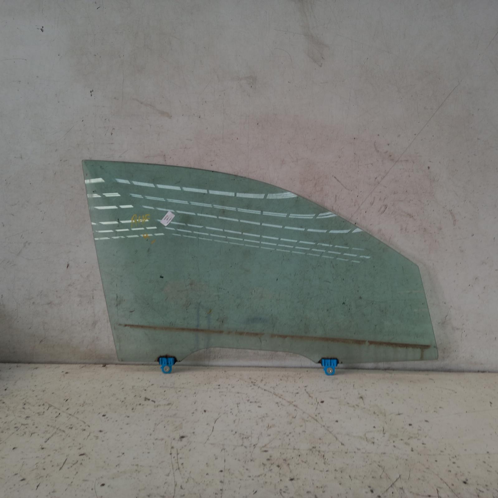 View Auto part Right Front Door Window Mitsubishi Outlander 2017