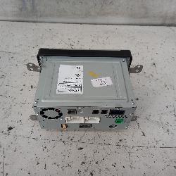 View Auto part Radio/Cd/Dvd/Sat/Tv Mitsubishi Outlander 2017