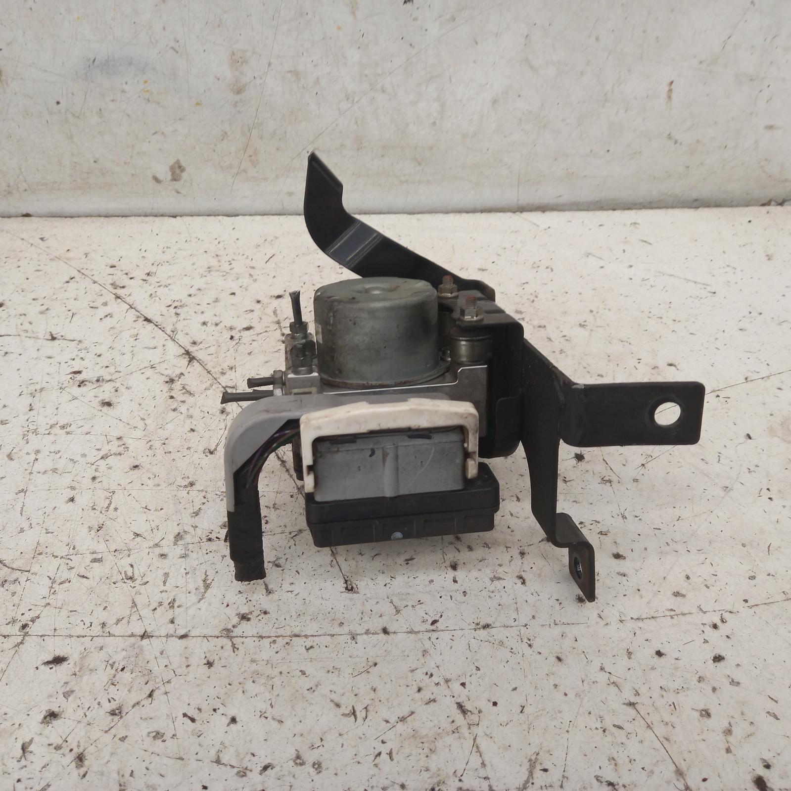 2007 Mazda 6 Abs Pump/Modulator View Auto part Abs Pump/Modulator Mazda 6 2007