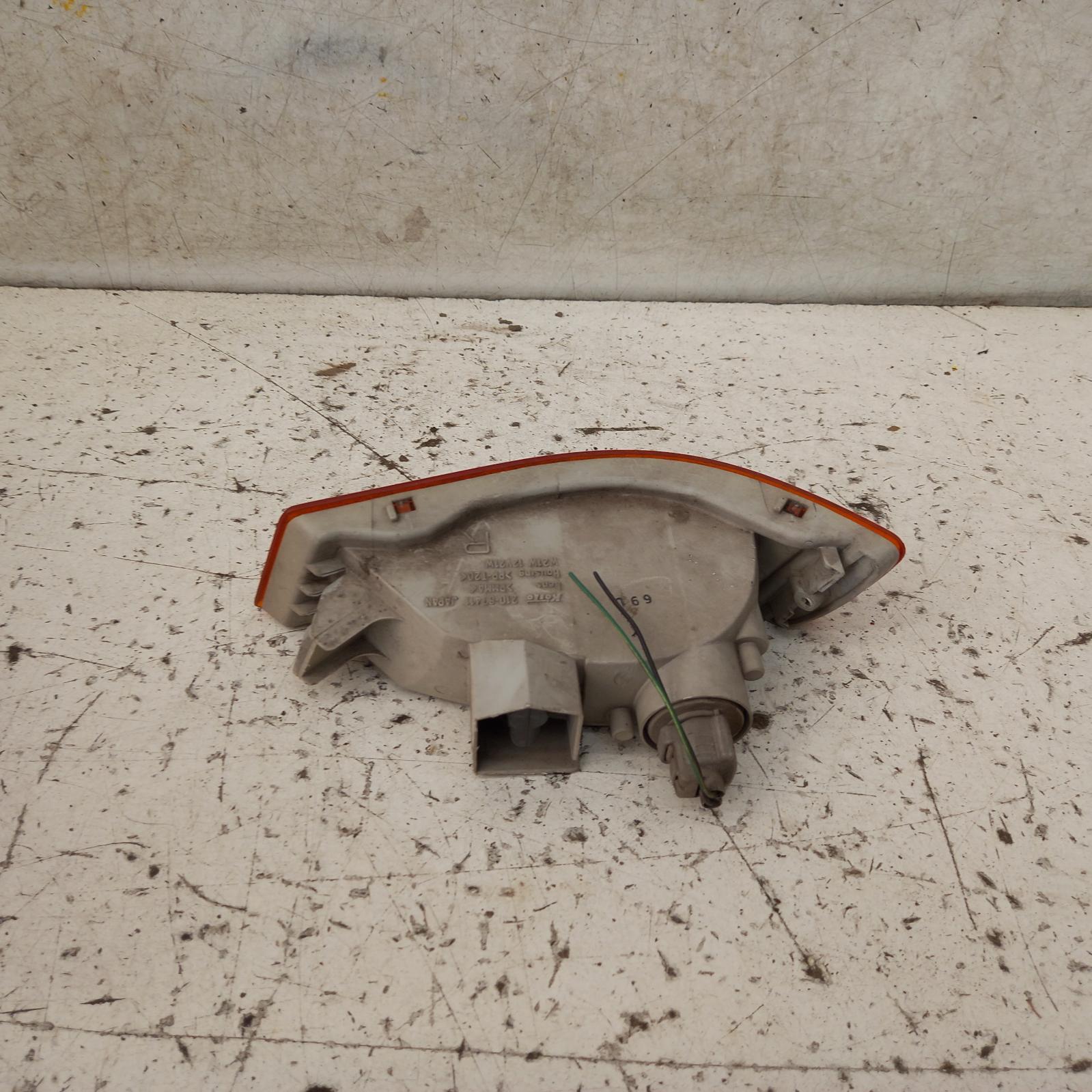 View Auto part Right Indicator/Fog/Side Mitsubishi L300 2005