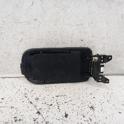 View Auto part Console Kia Cerato 2013