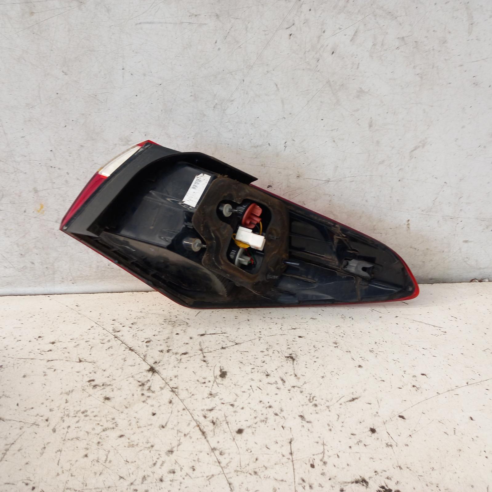 View Auto part Left Taillight Kia Cerato 2013