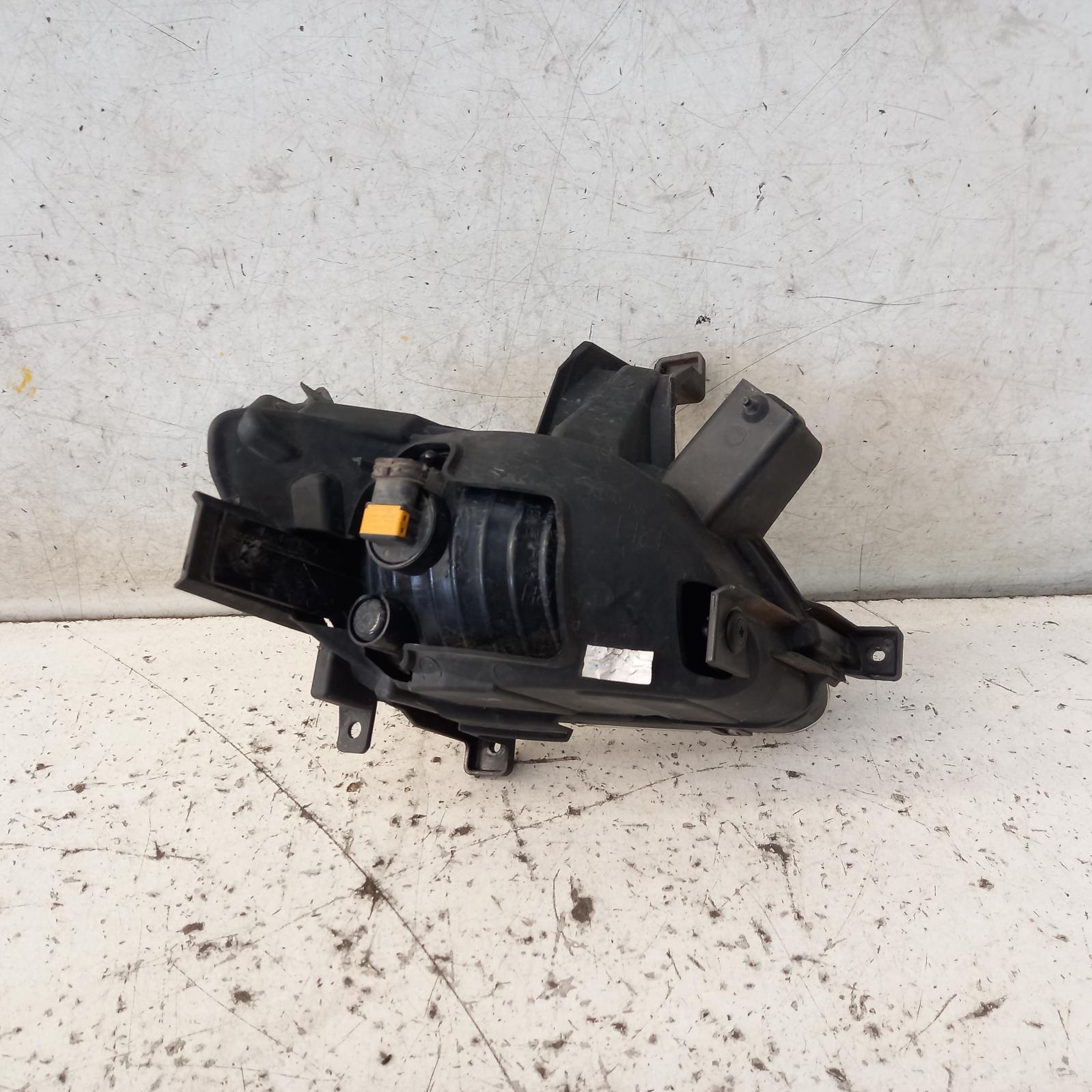View Auto part Right Indicator/Fog/Side Kia Cerato 2013