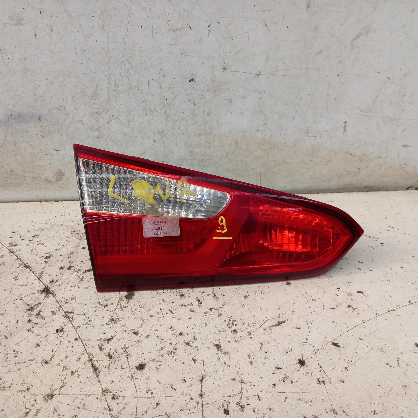 View Auto part Rear Garnish Kia Cerato 2013