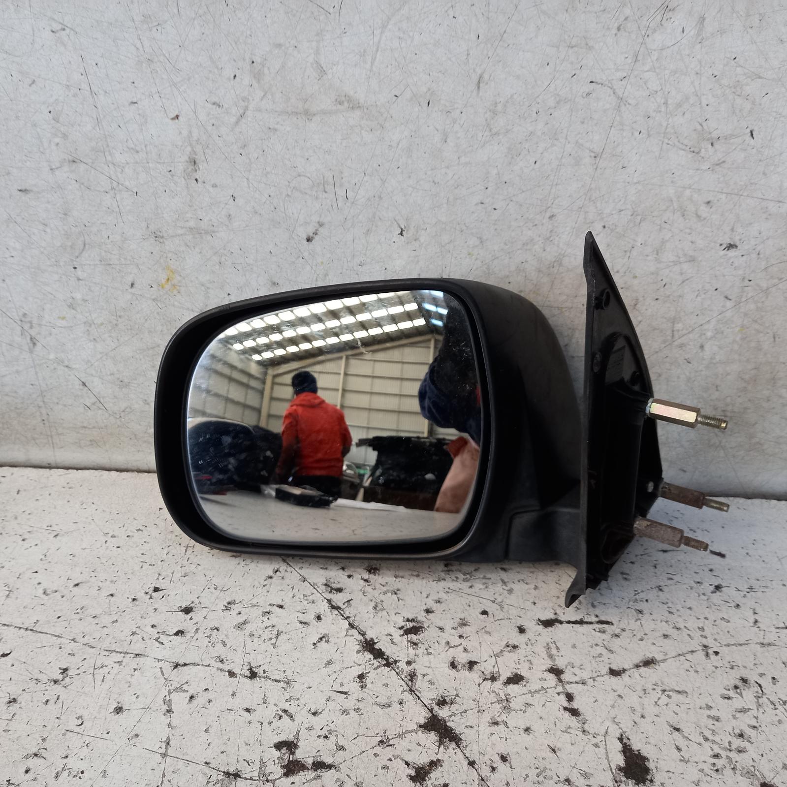 View Auto part Left Door Mirror Toyota Hilux 2006