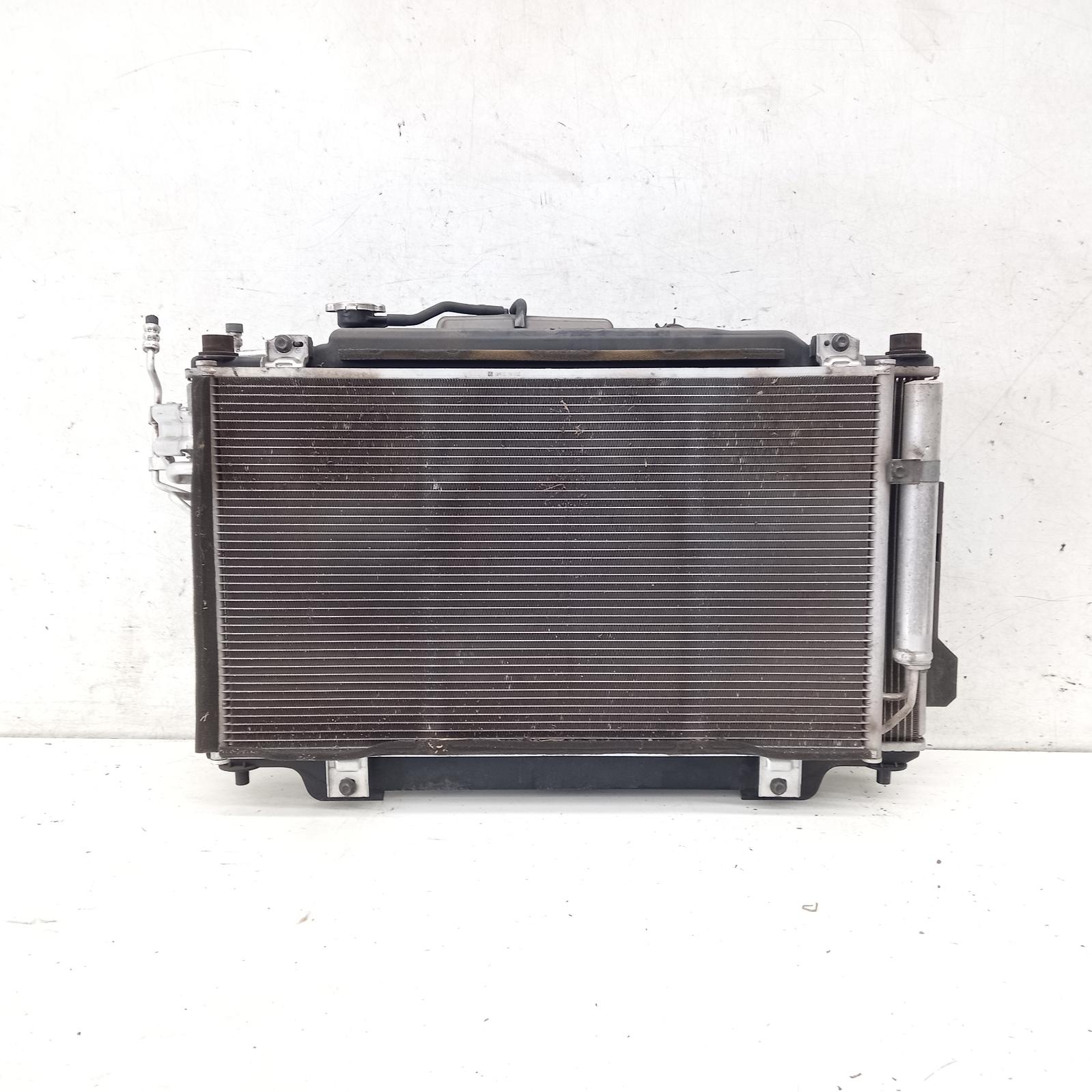 View Auto part Radiator Mazda 3 2018