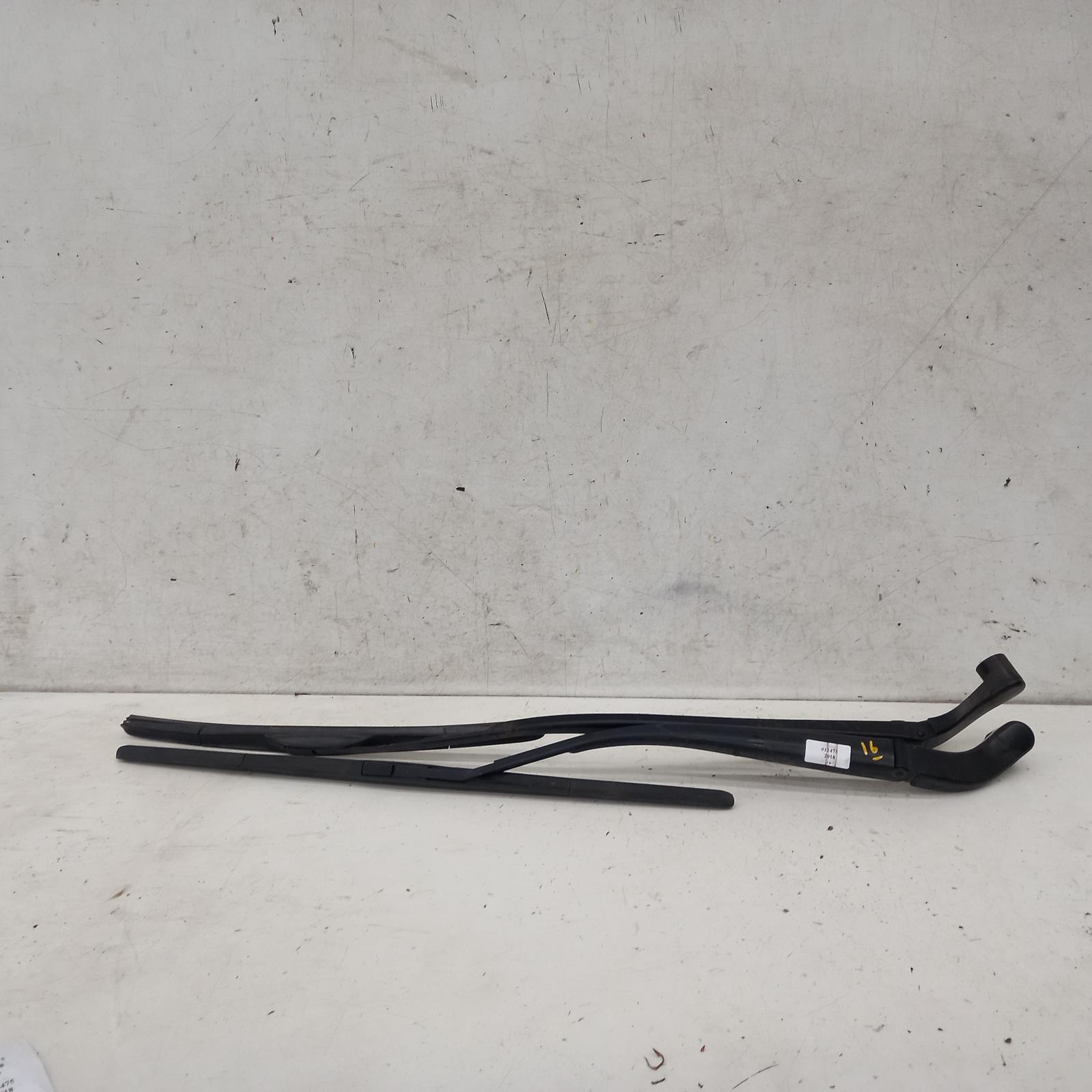 View Auto part Wiper Arm Mazda 3 2018