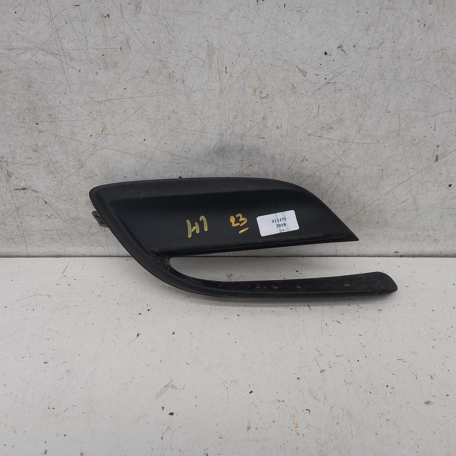 View Auto part Left Indicator/Fog/Side Mazda 3 2018