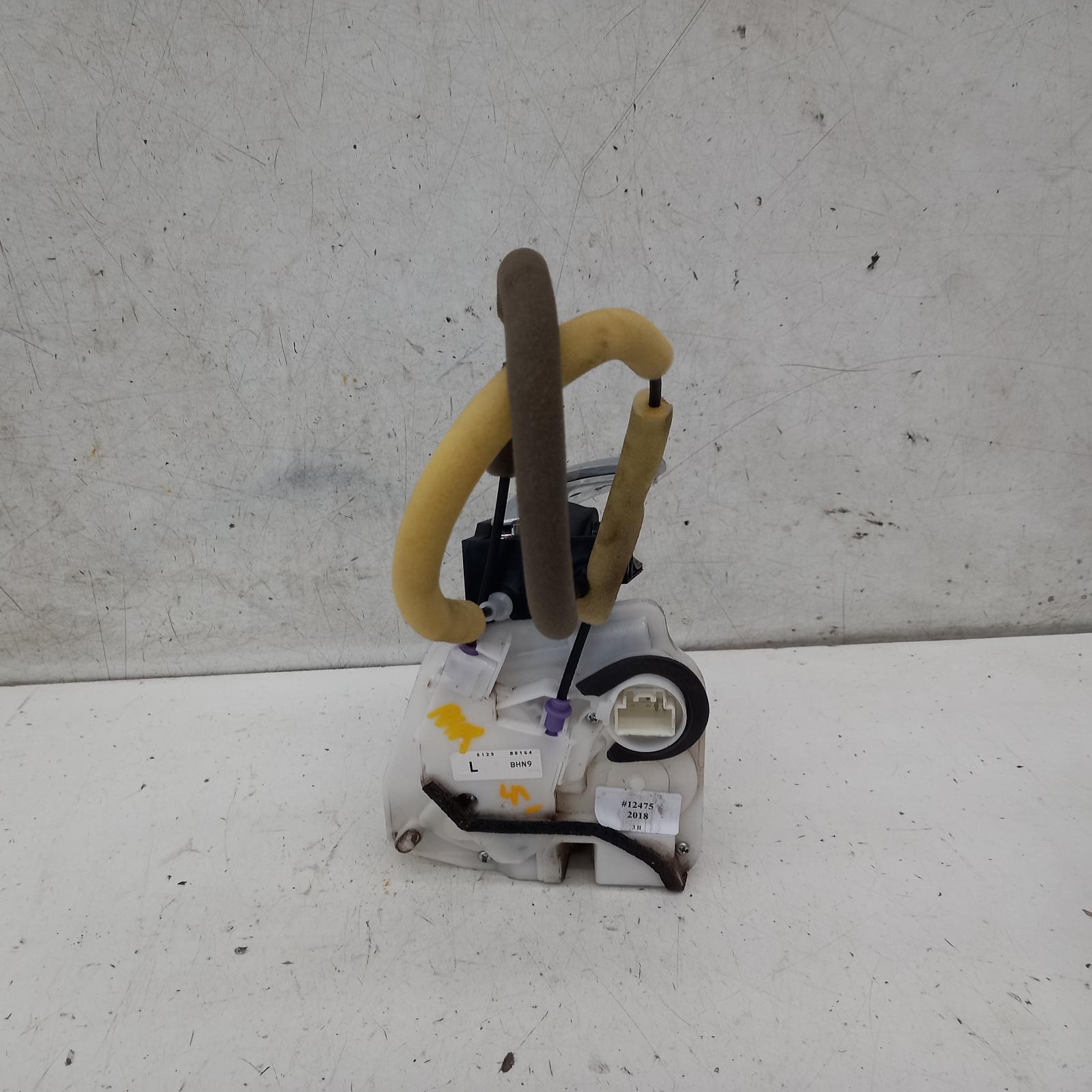 View Auto part Door/Boot/Gate Lock Mazda 3 2018