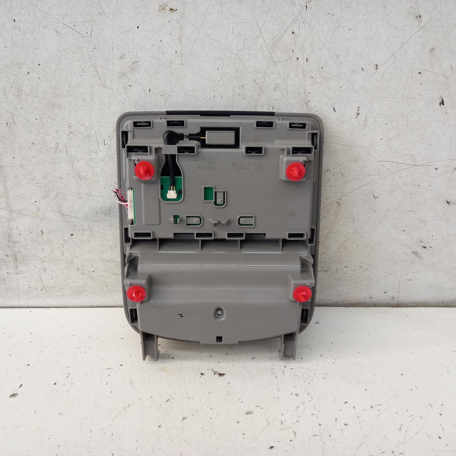 View Auto part Courtesy Light Toyota Camry 2018