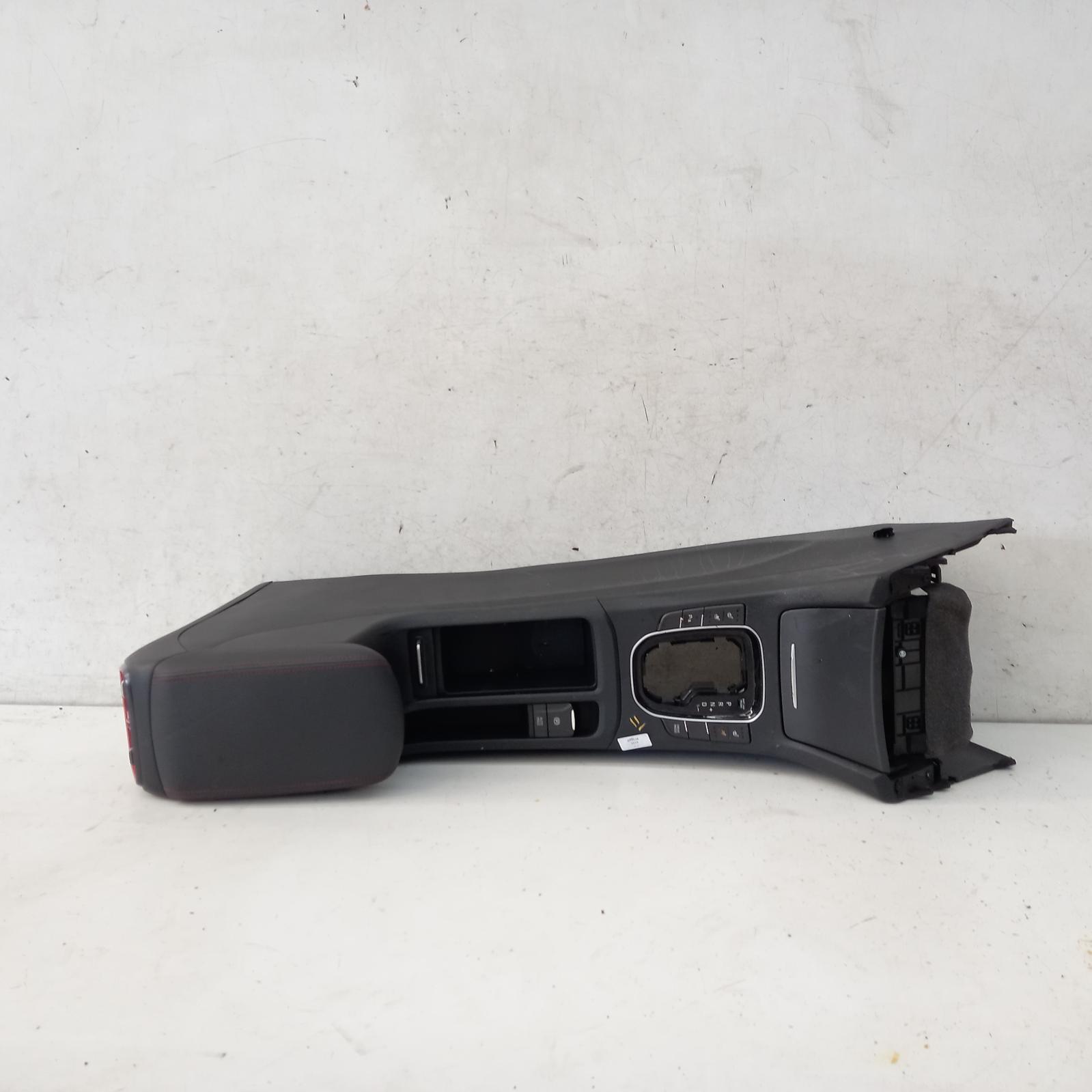 2019 Hyundai I30 Console View Auto part Console Hyundai I30 2019