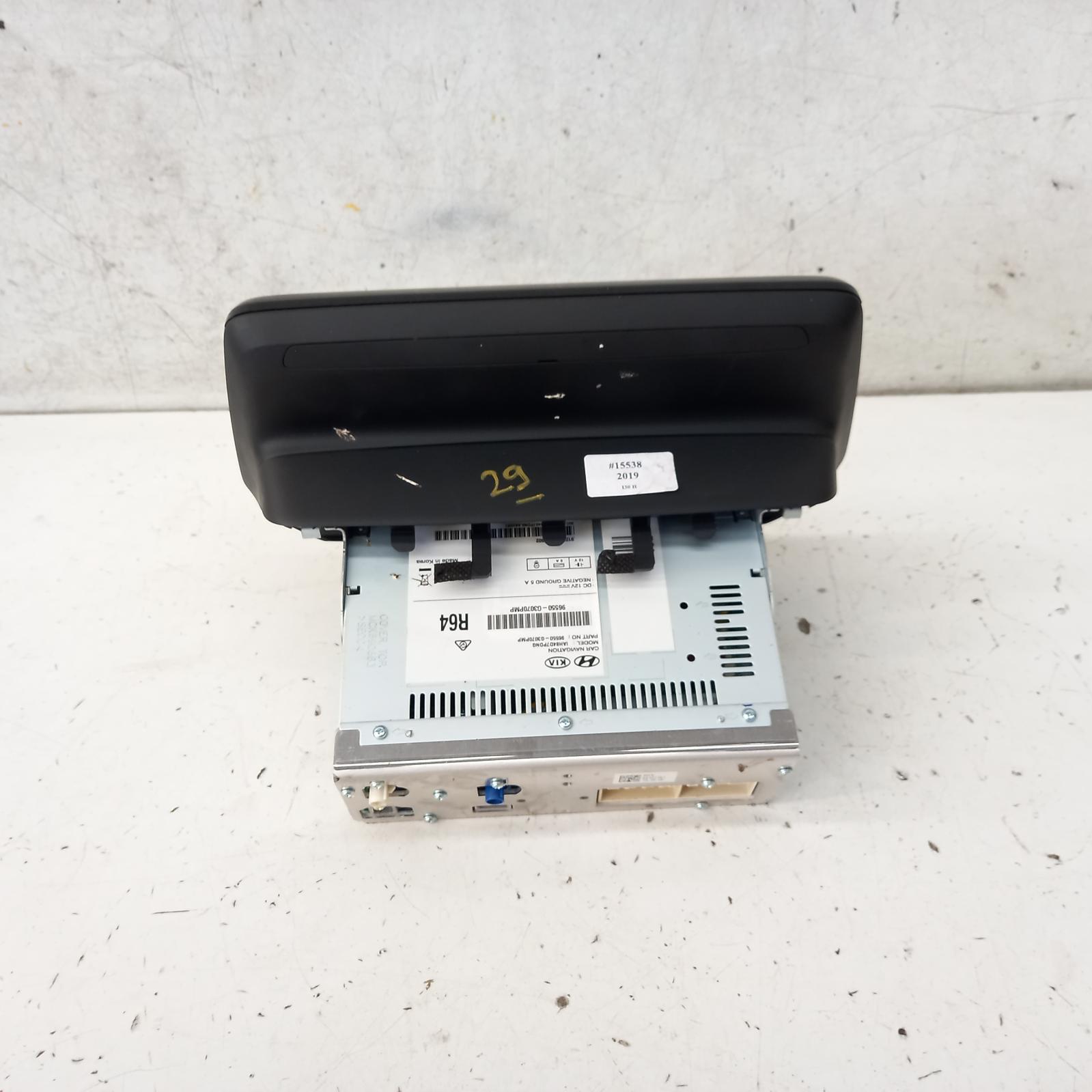 View Auto part Radio/Cd/Dvd/Sat/Tv Hyundai I30 2019