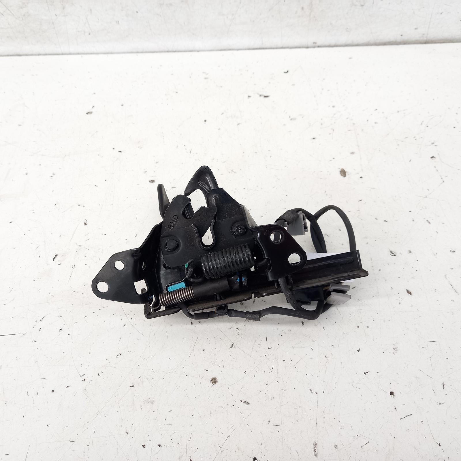 View Auto part Bonnet Lock/Support Hyundai I30 2019