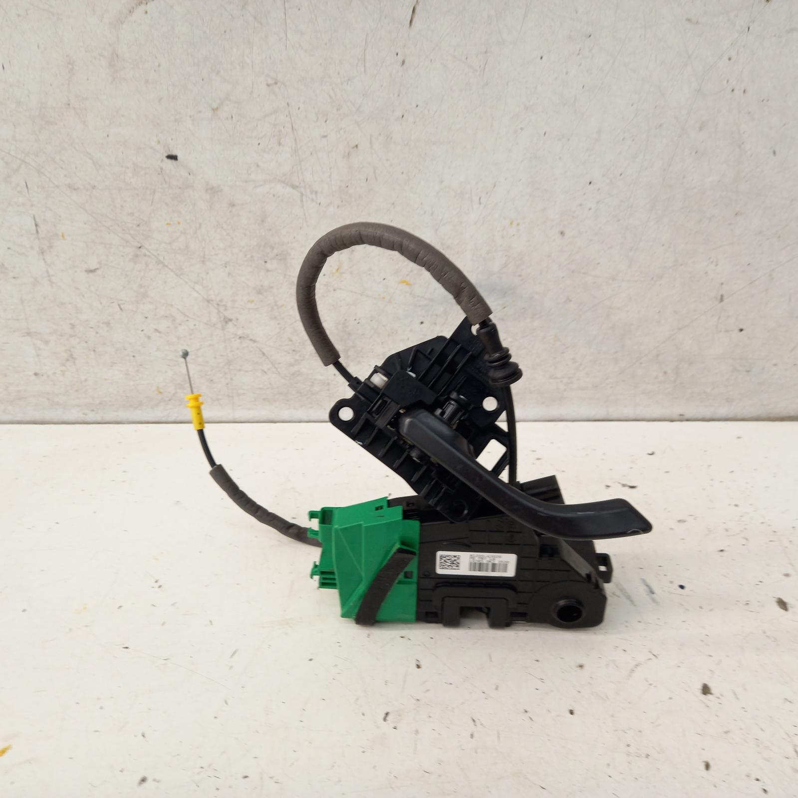 2019 Hyundai I30 Door/Boot/Gate Lock View Auto part Door/Boot/Gate Lock Hyundai I30 2019
