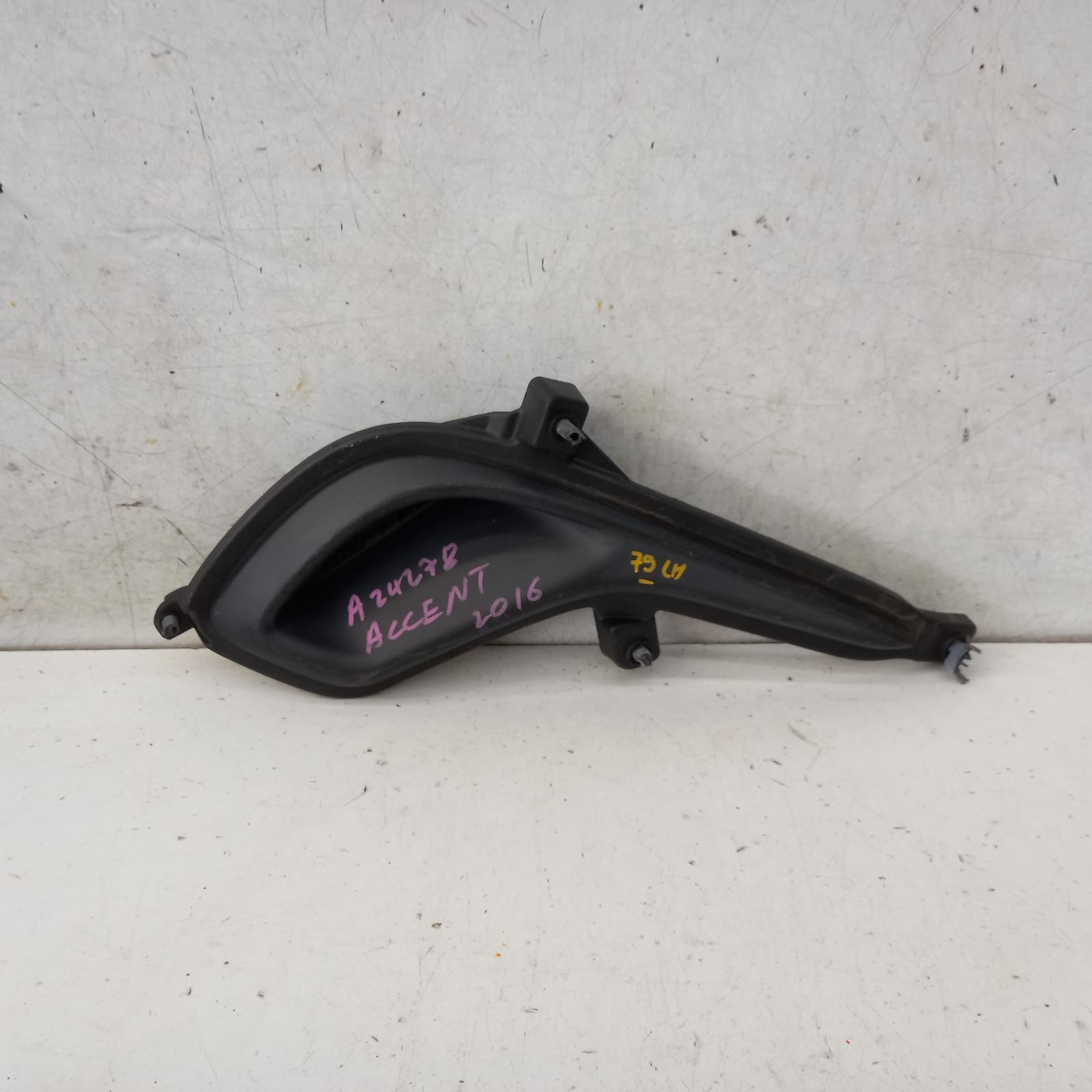 View Auto part Left Indicator/Fog/Side Hyundai Accent 2016