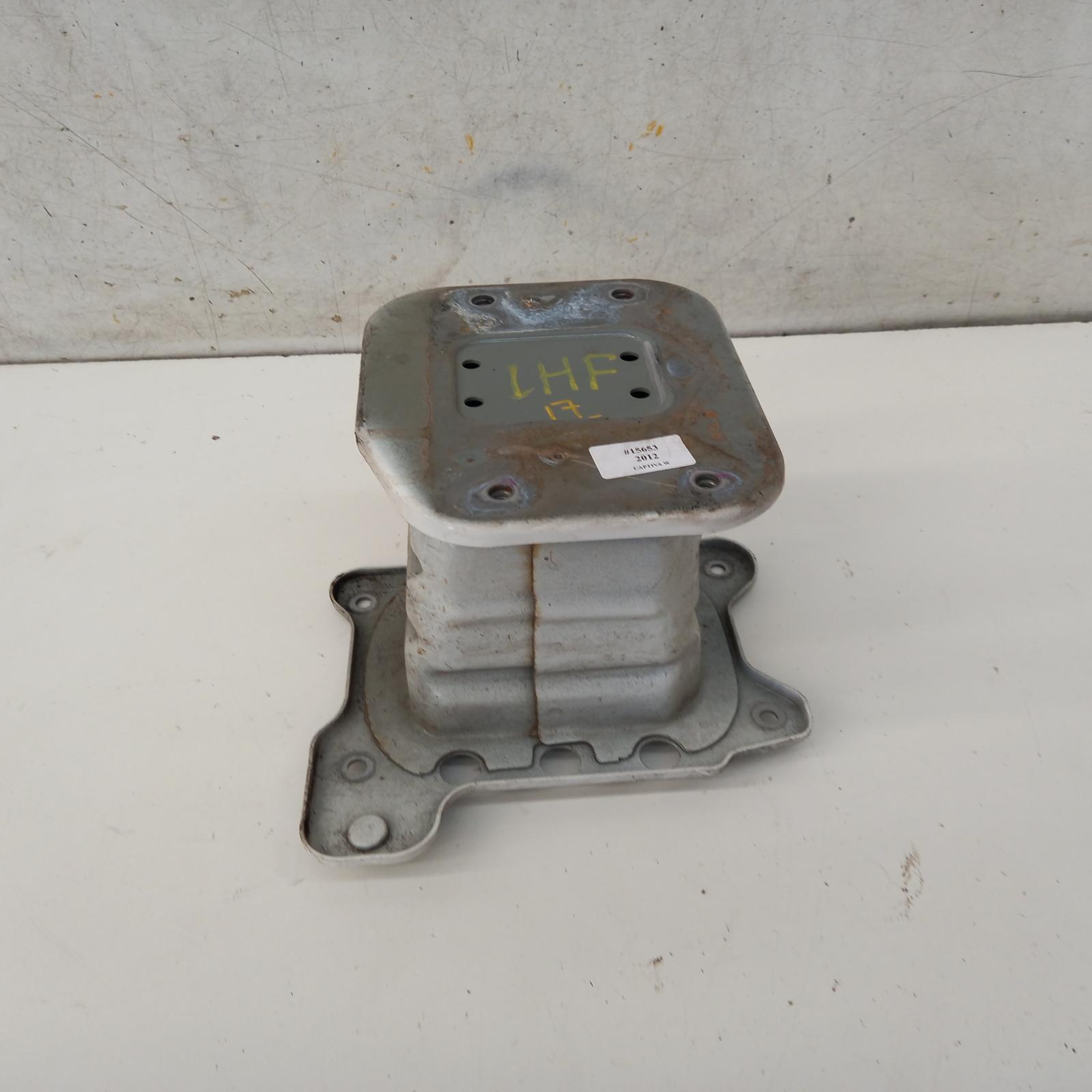 View Auto part F/Bar Reinforc/Brack Holden Captiva 2012