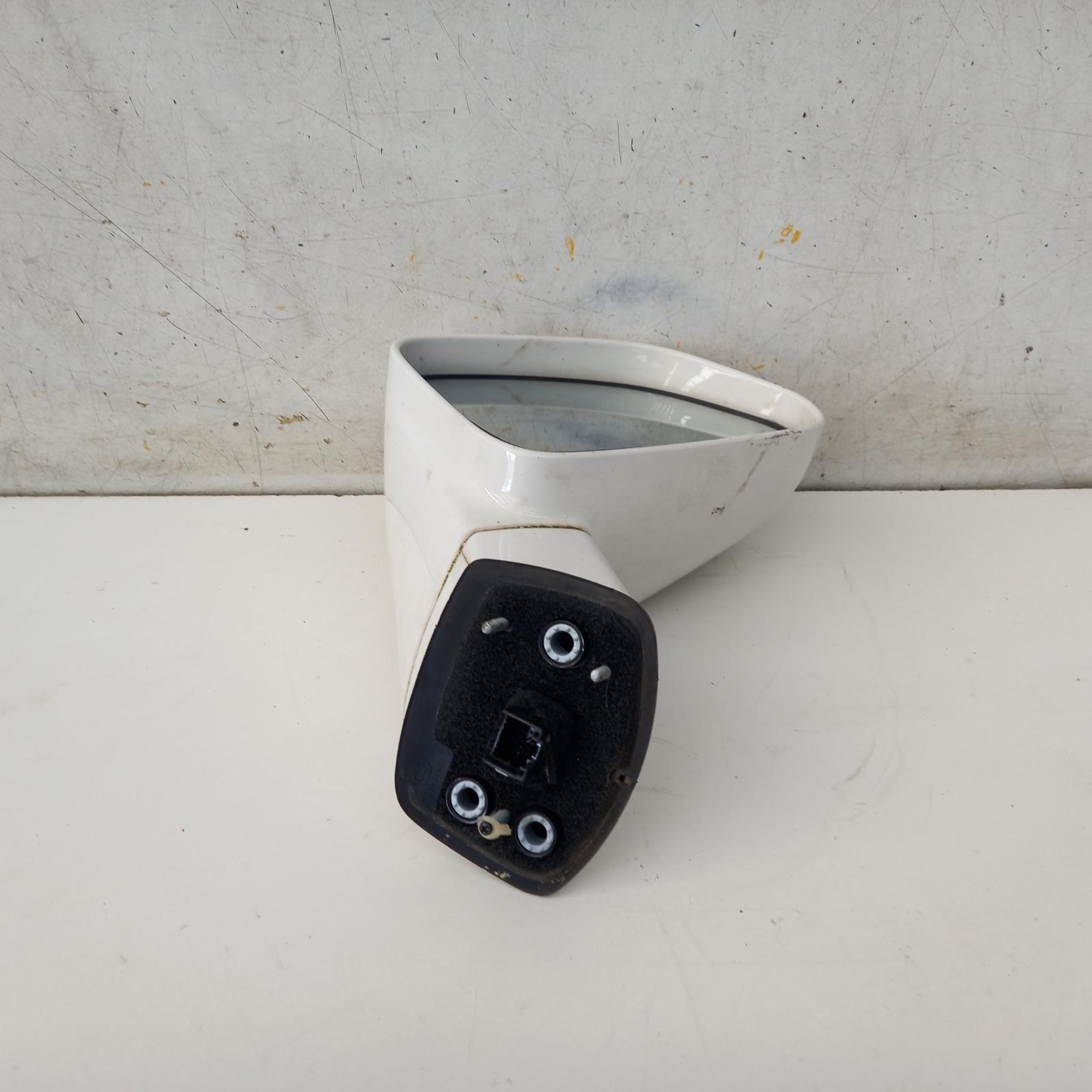 View Auto part Right Door Mirror Holden Captiva 2012