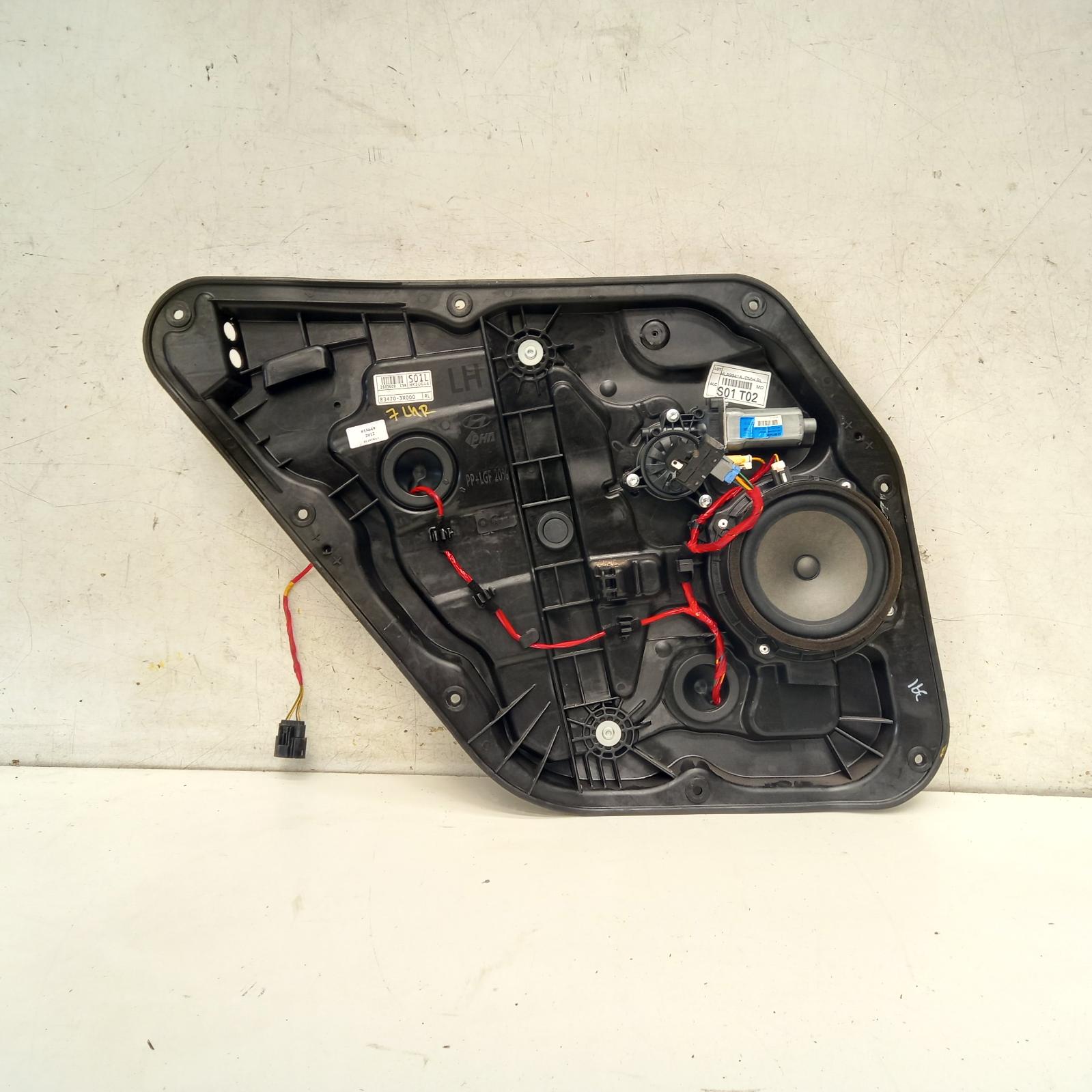 View Auto part Left Rear Wnd Reg/Motor Hyundai Elantra 2012