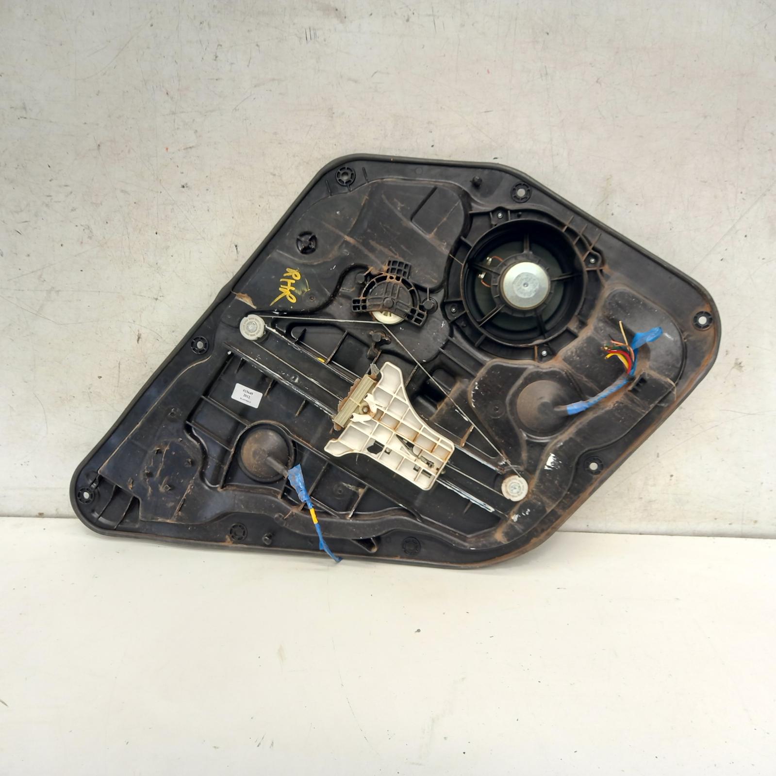 View Auto part Right Rear Wnd Reg/Motor Hyundai Elantra 2012