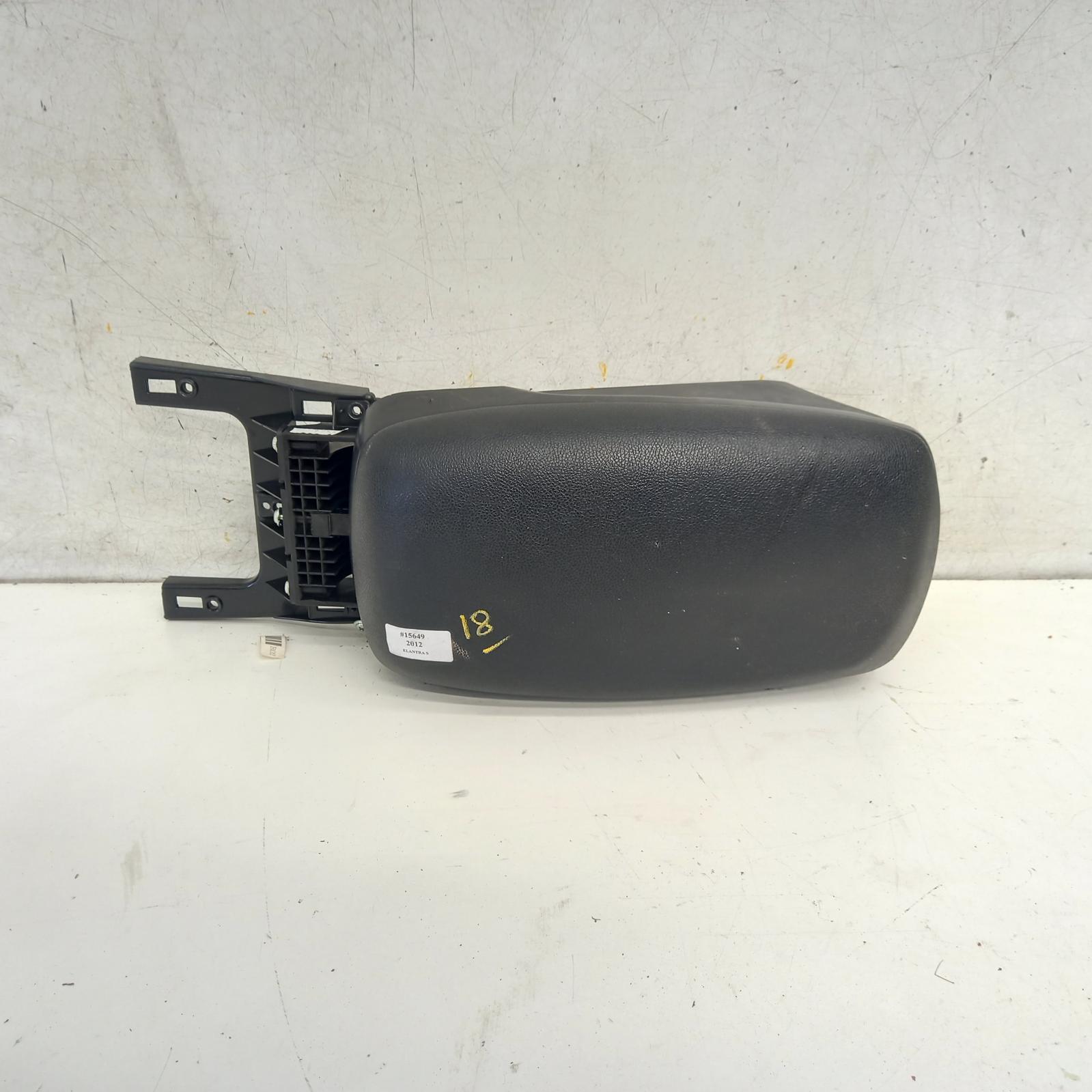 View Auto part Console Hyundai Elantra 2012