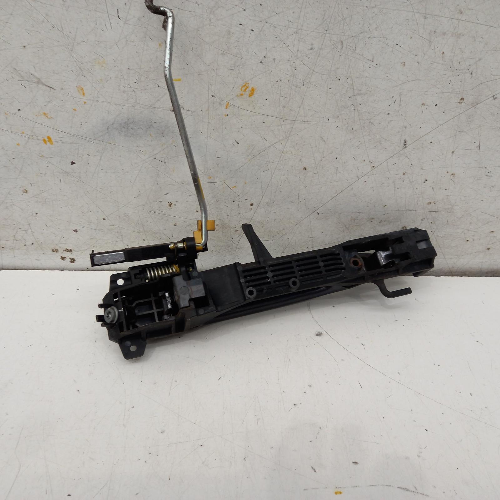 View Auto part Door Handle Toyota Kluger 2007