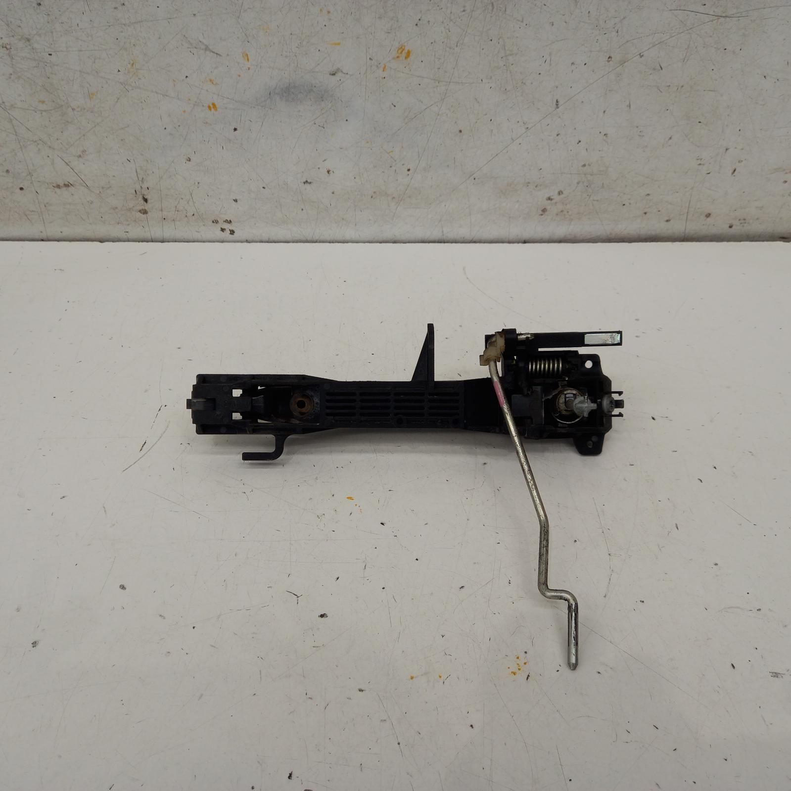 View Auto part Door Handle Toyota Kluger 2007