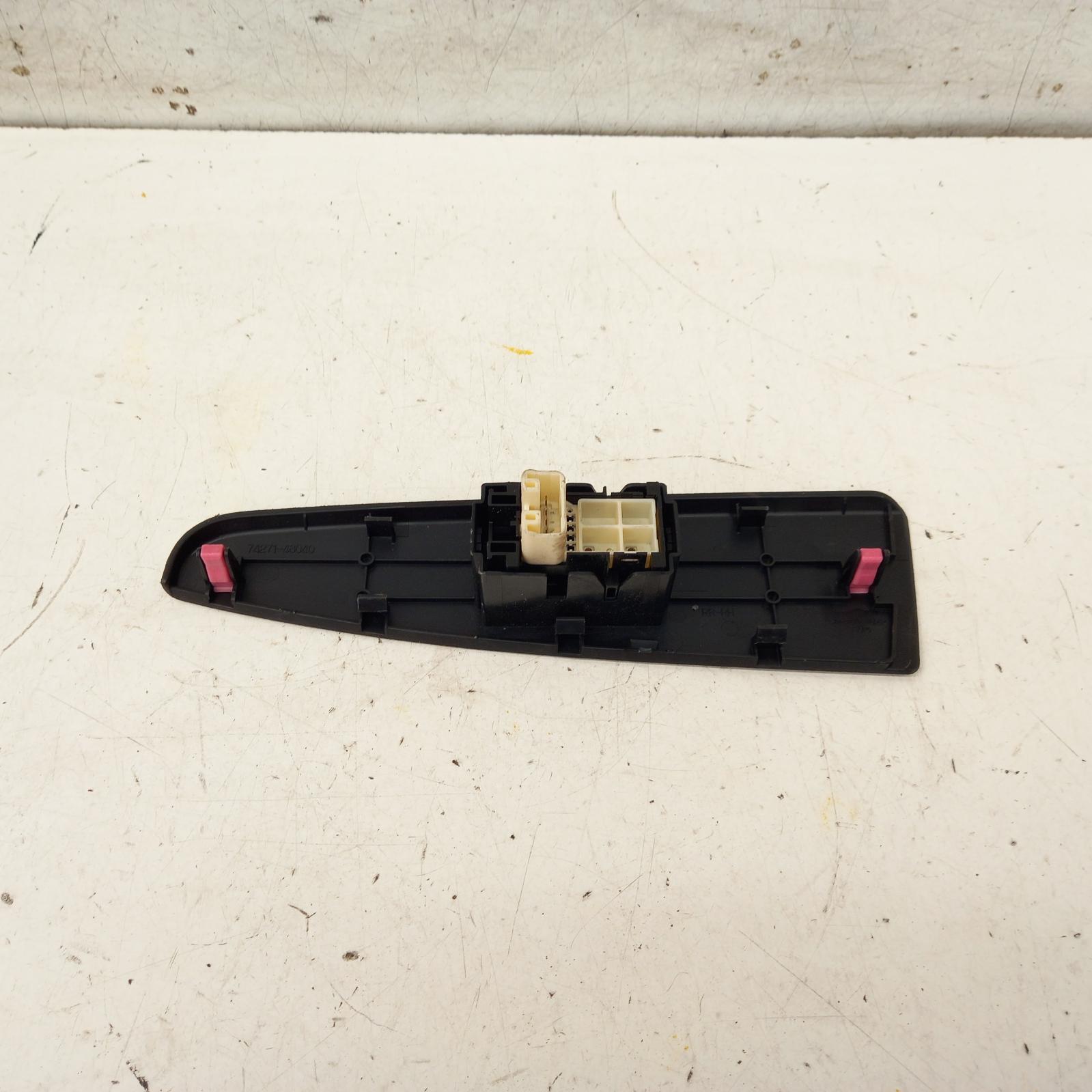 View Auto part Pwr Dr Wind Switch Toyota Kluger 2007