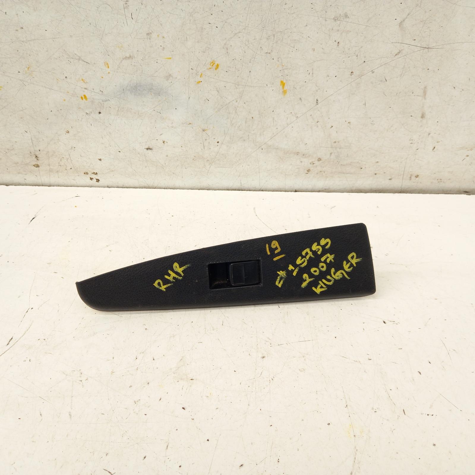 View Auto part Pwr Dr Wind Switch Toyota Kluger 2007
