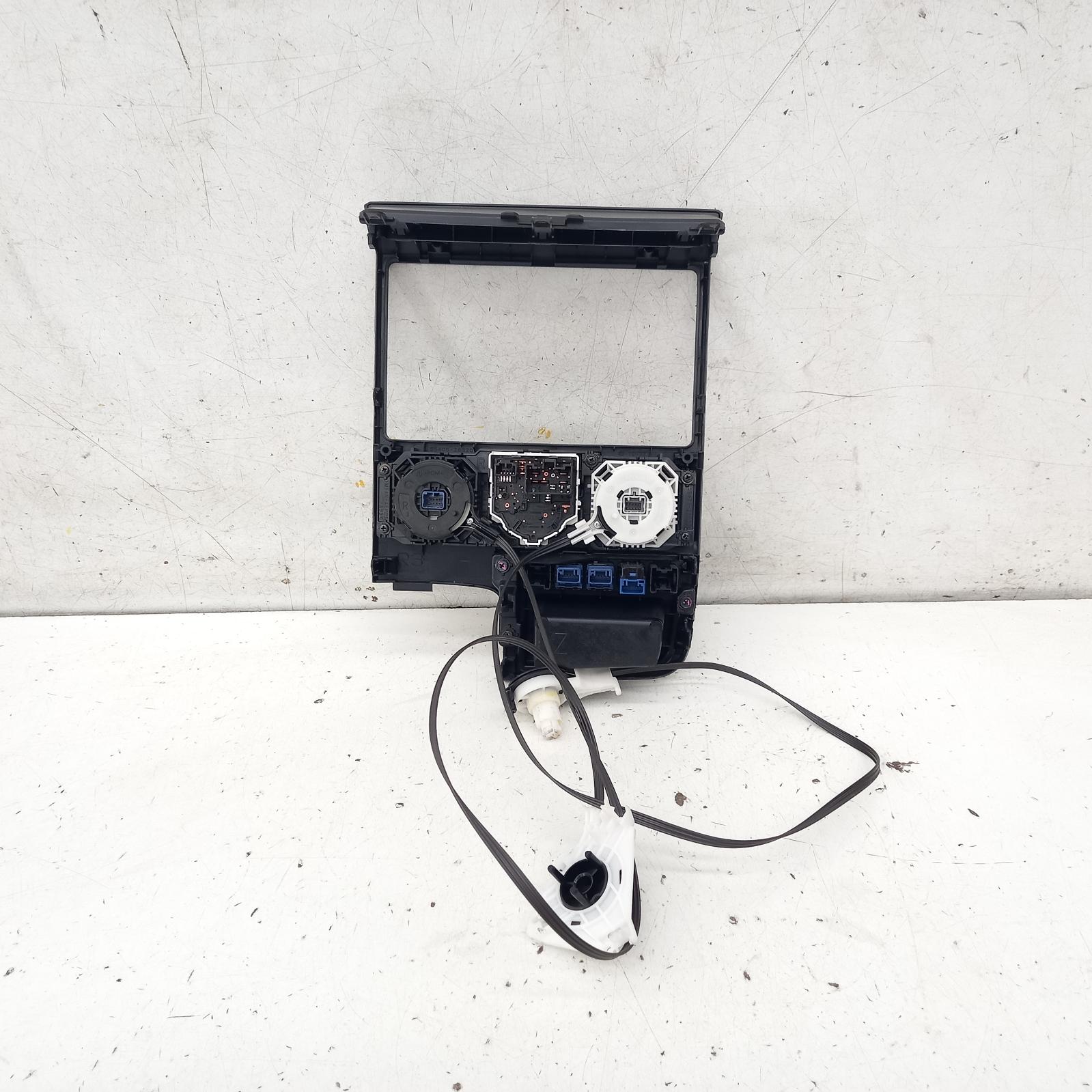 Heater/Ac Controls Hiace Toyota 2019