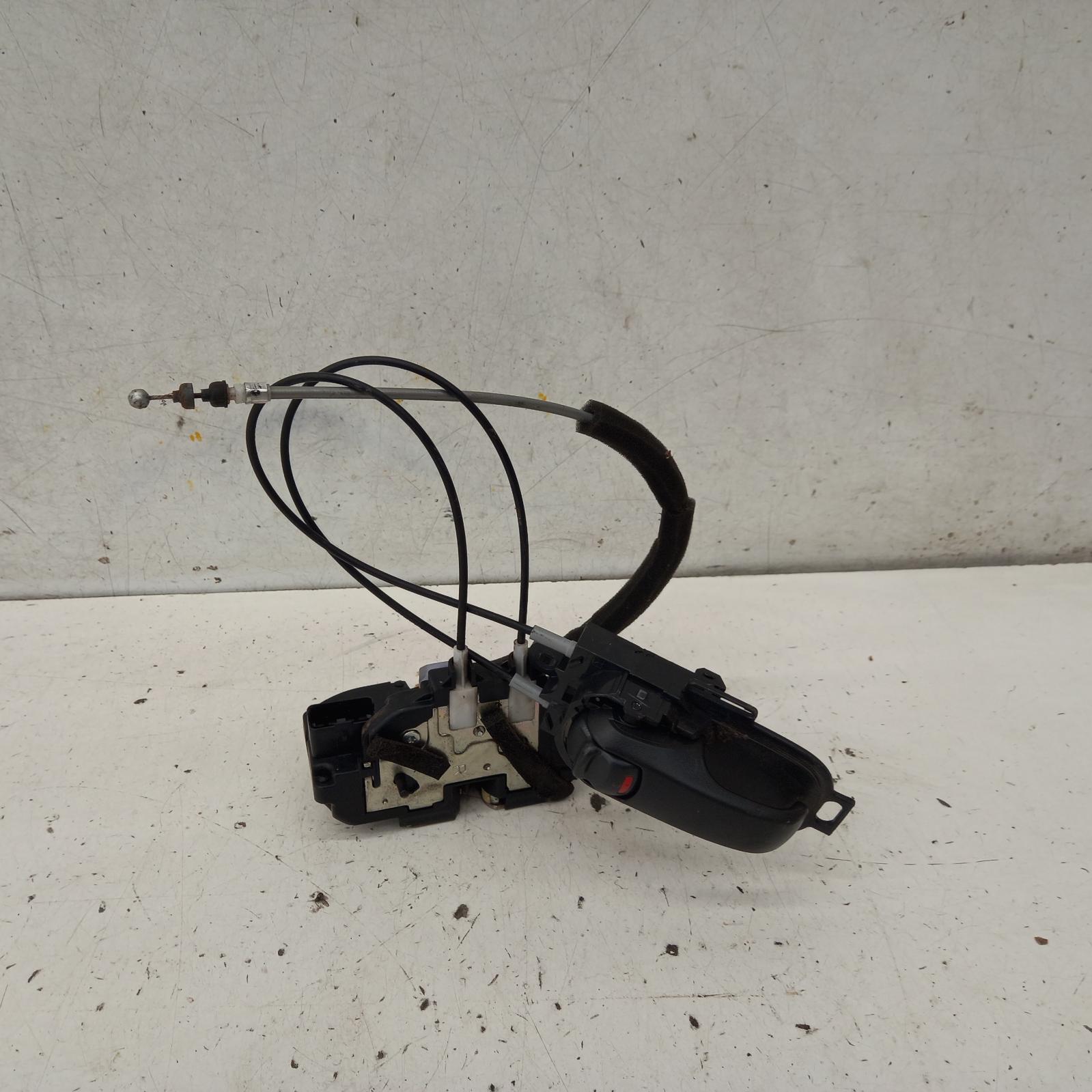 2011 Nissan Tiida Door/Boot/Gate Lock View Auto part Door/Boot/Gate Lock Nissan Tiida 2011