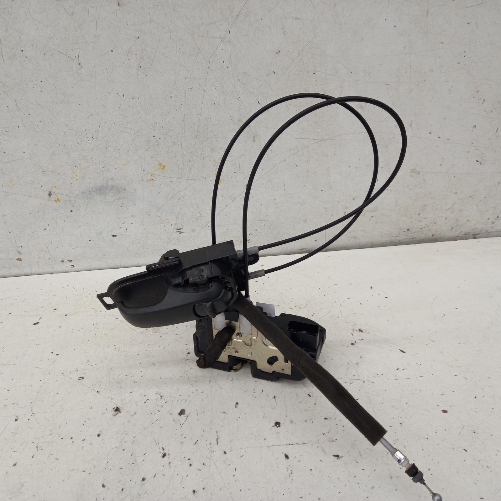 2011 Nissan Tiida Door/Boot/Gate Lock View Auto part Door/Boot/Gate Lock Nissan Tiida 2011