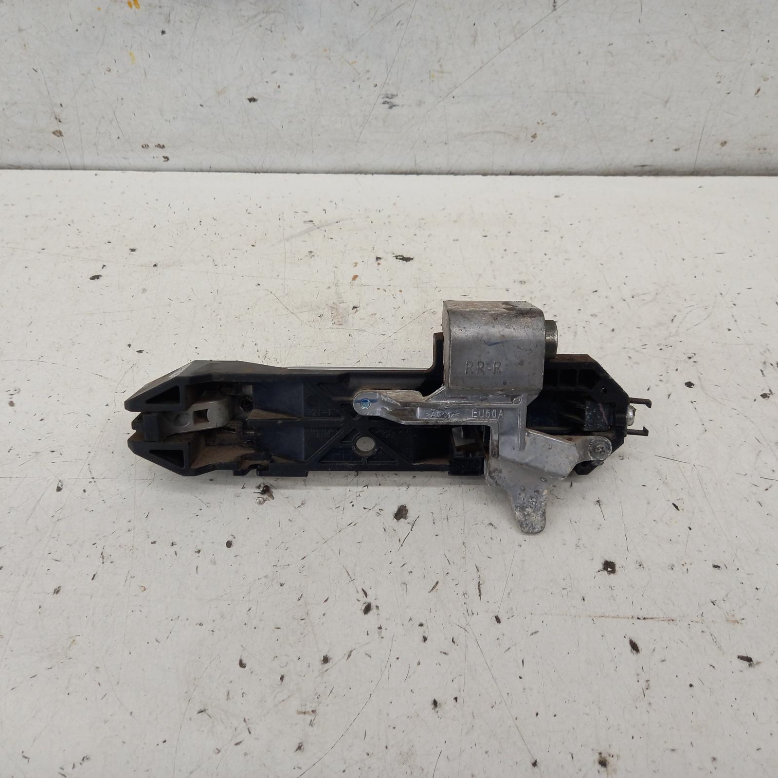 View Auto part Door Handle Nissan Tiida 2011