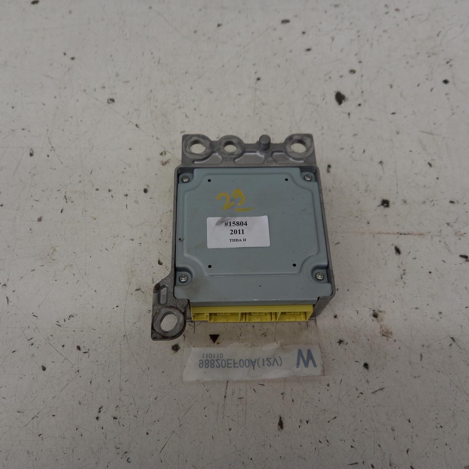 2011 Nissan Tiida Airbag Module/Sensor View Auto part Airbag Module/Sensor Nissan Tiida 2011