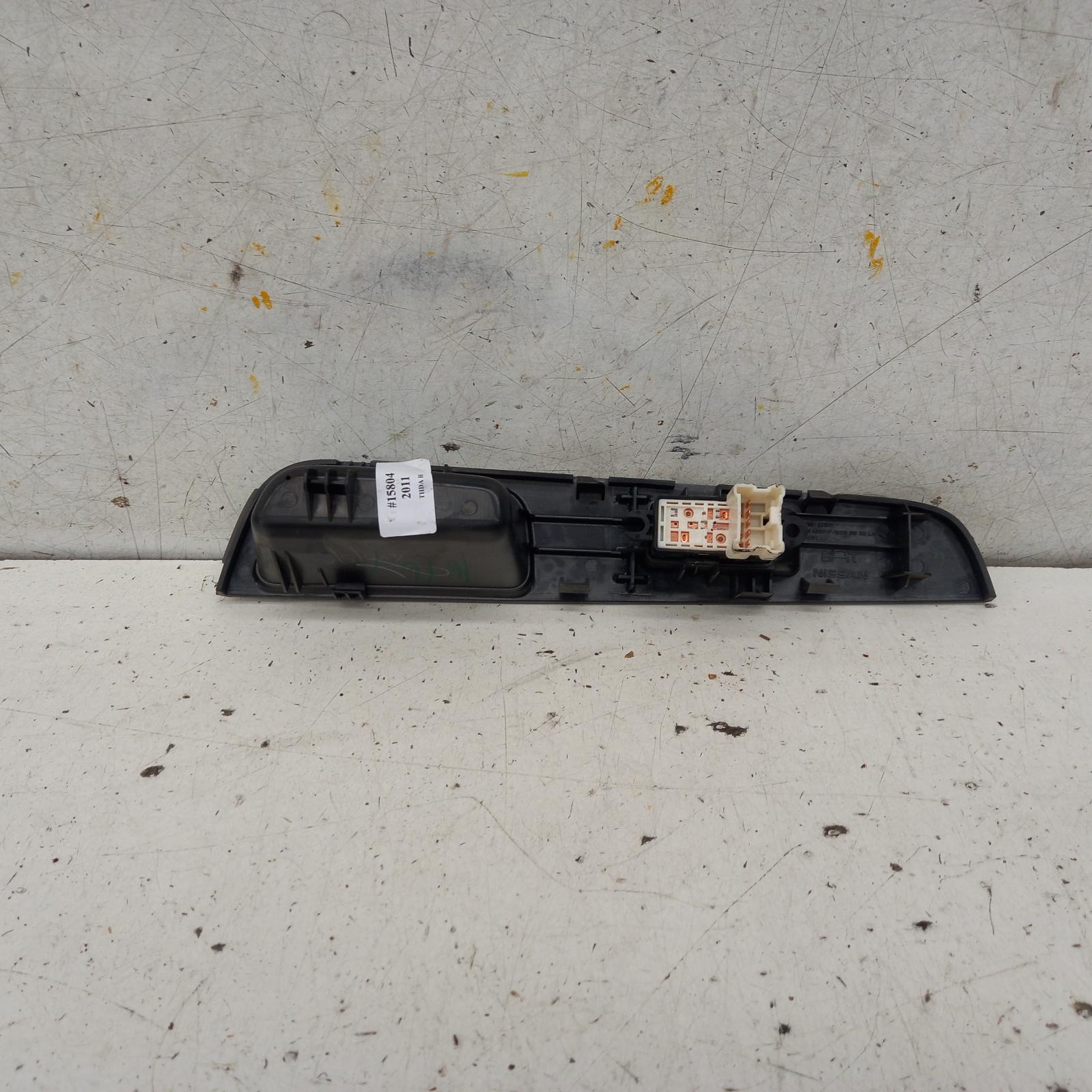 View Auto part Pwr Dr Wind Switch Nissan Tiida 2011