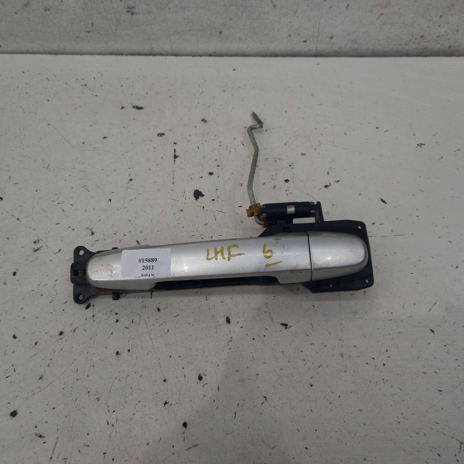 View Auto part Door Handle Toyota Rav4 2011