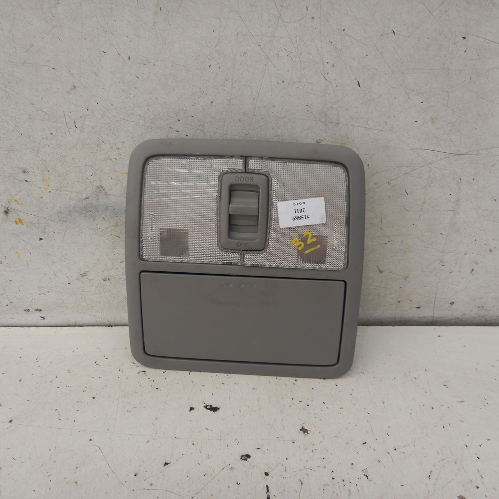 View Auto part Courtesy Light Toyota Rav4 2011