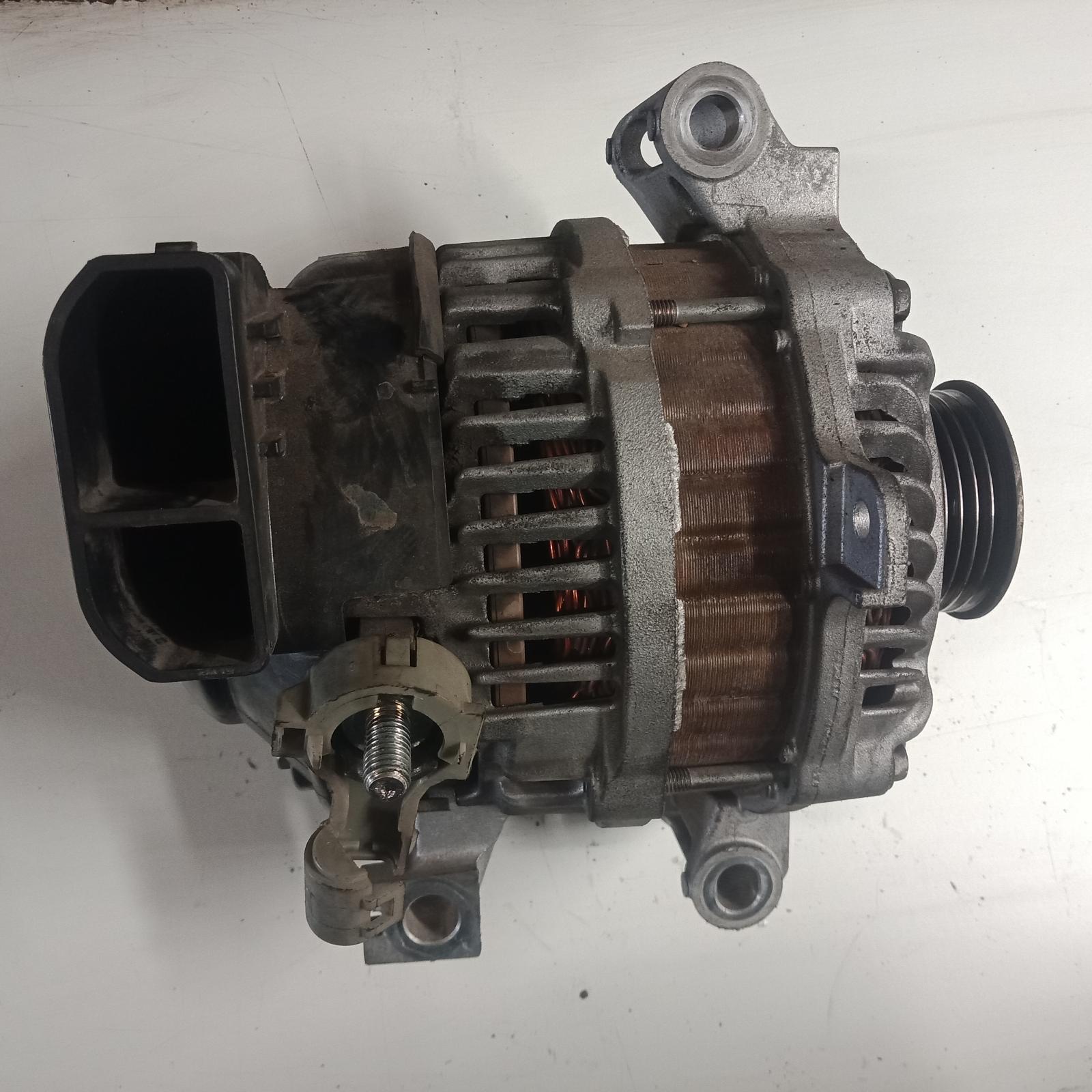 View Auto part Alternator Mazda 6 2010