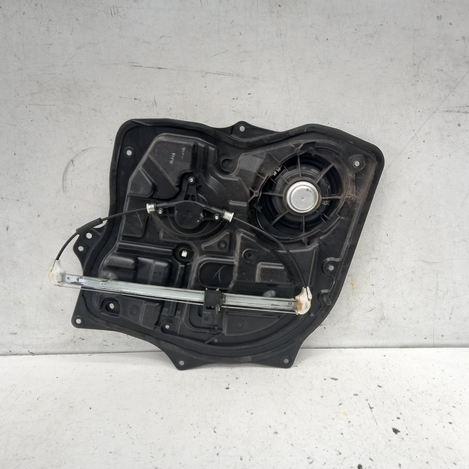 View Auto part Right Rear Wnd Reg/Motor Mazda 6 2010