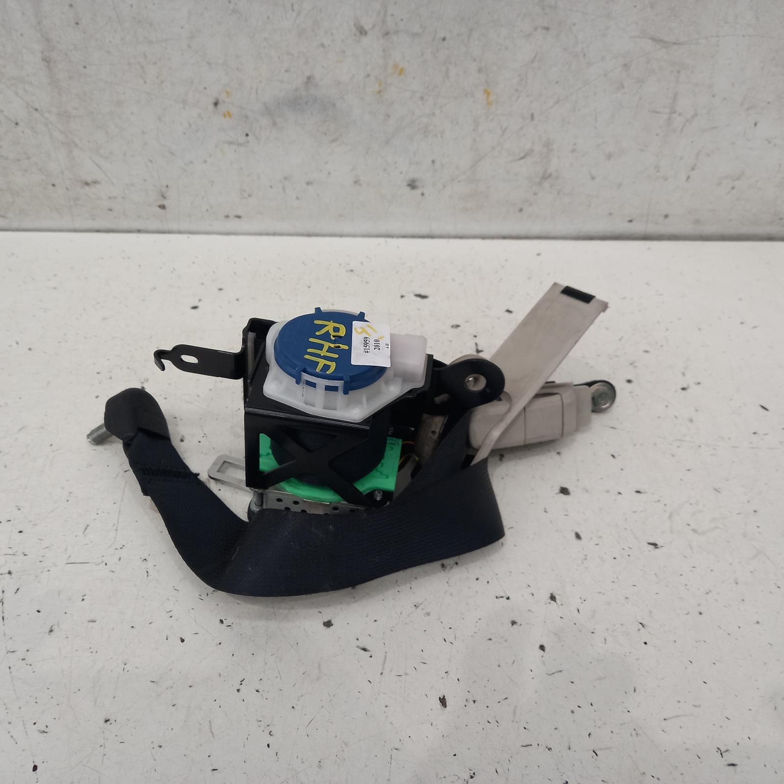 View Auto part Seatbelt/Stalk Mazda 6 2010