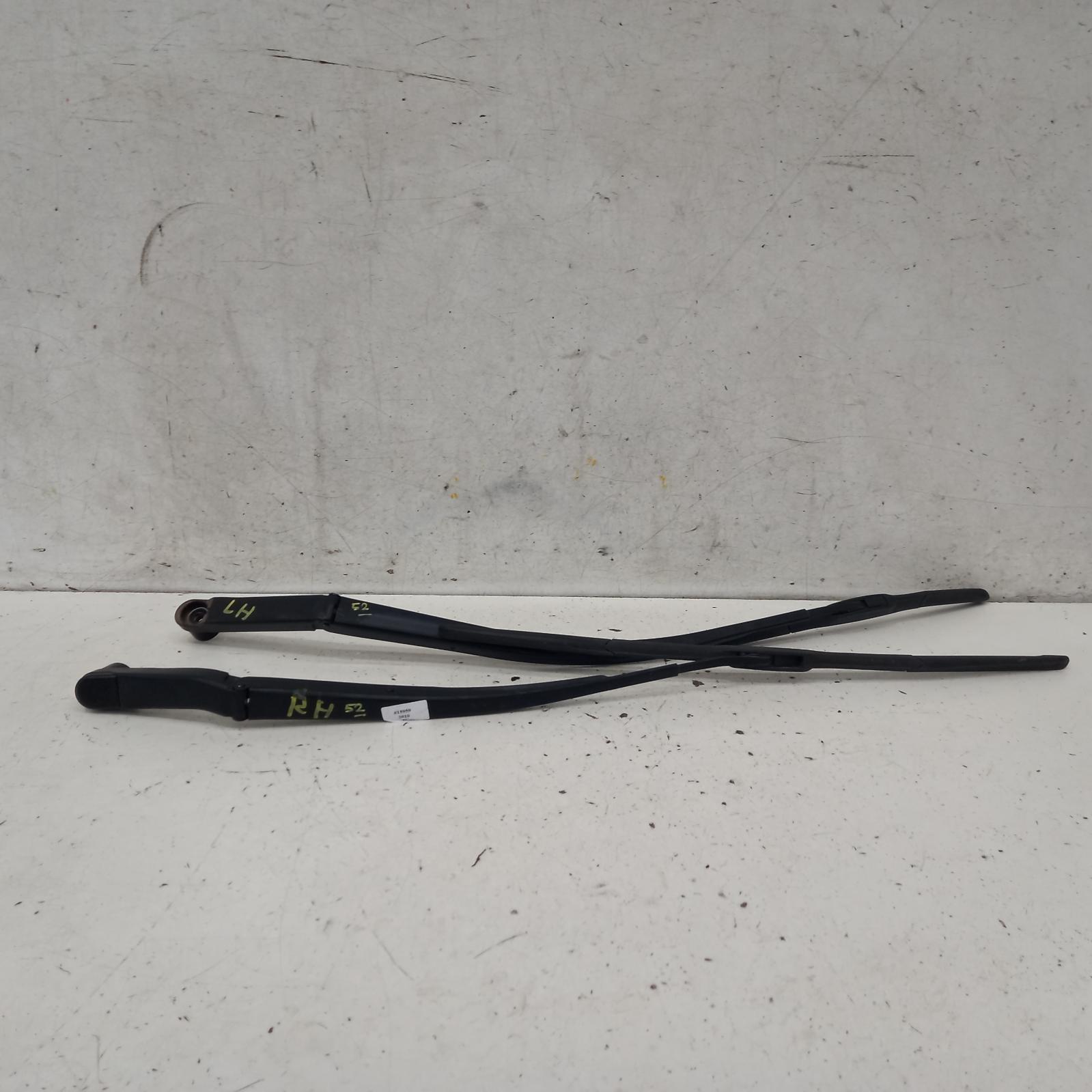 View Auto part Wiper Arm Mazda 6 2010